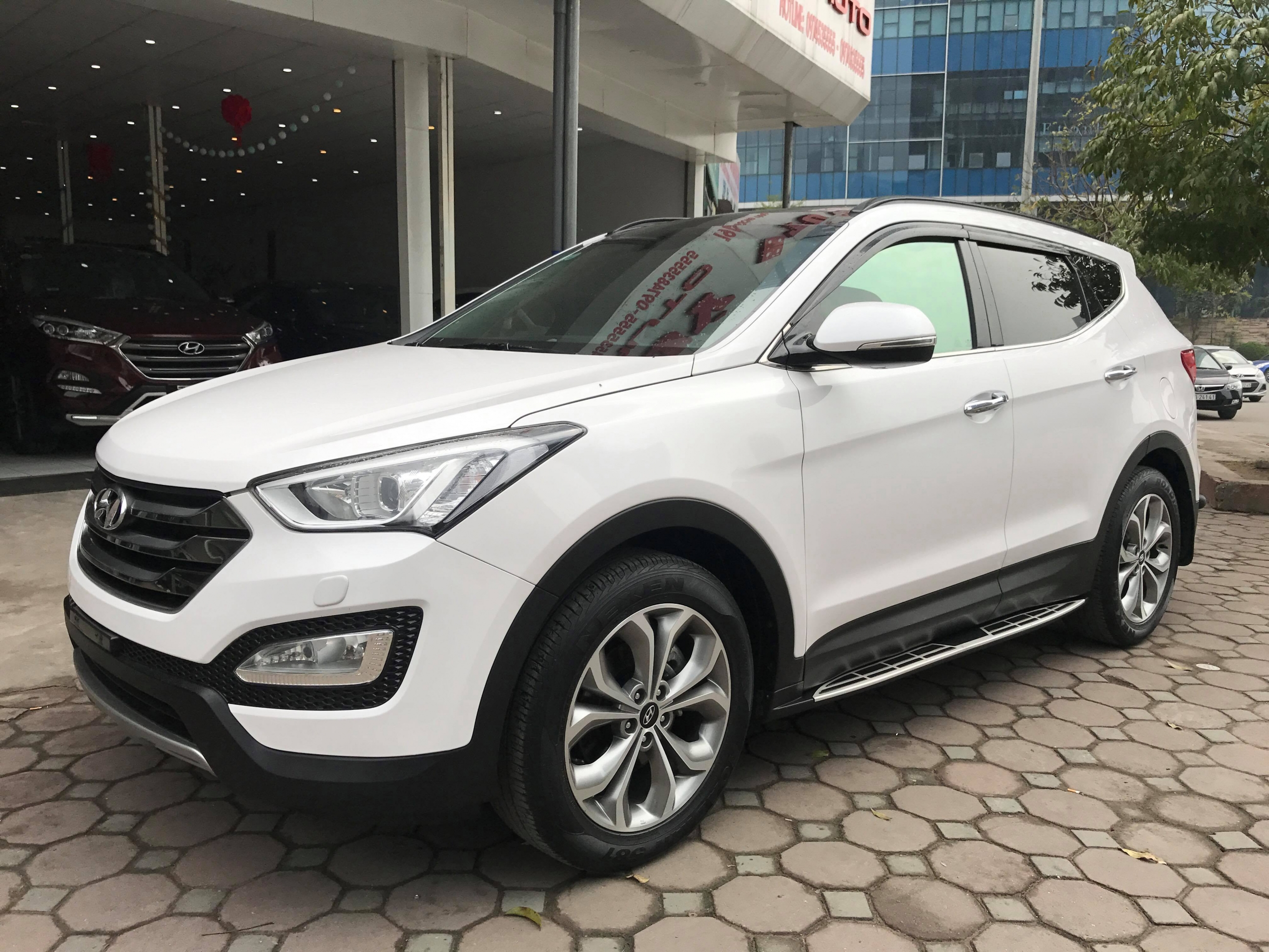 Hyundai Santa-Fe 2.4AT 4WD 2015 - 4