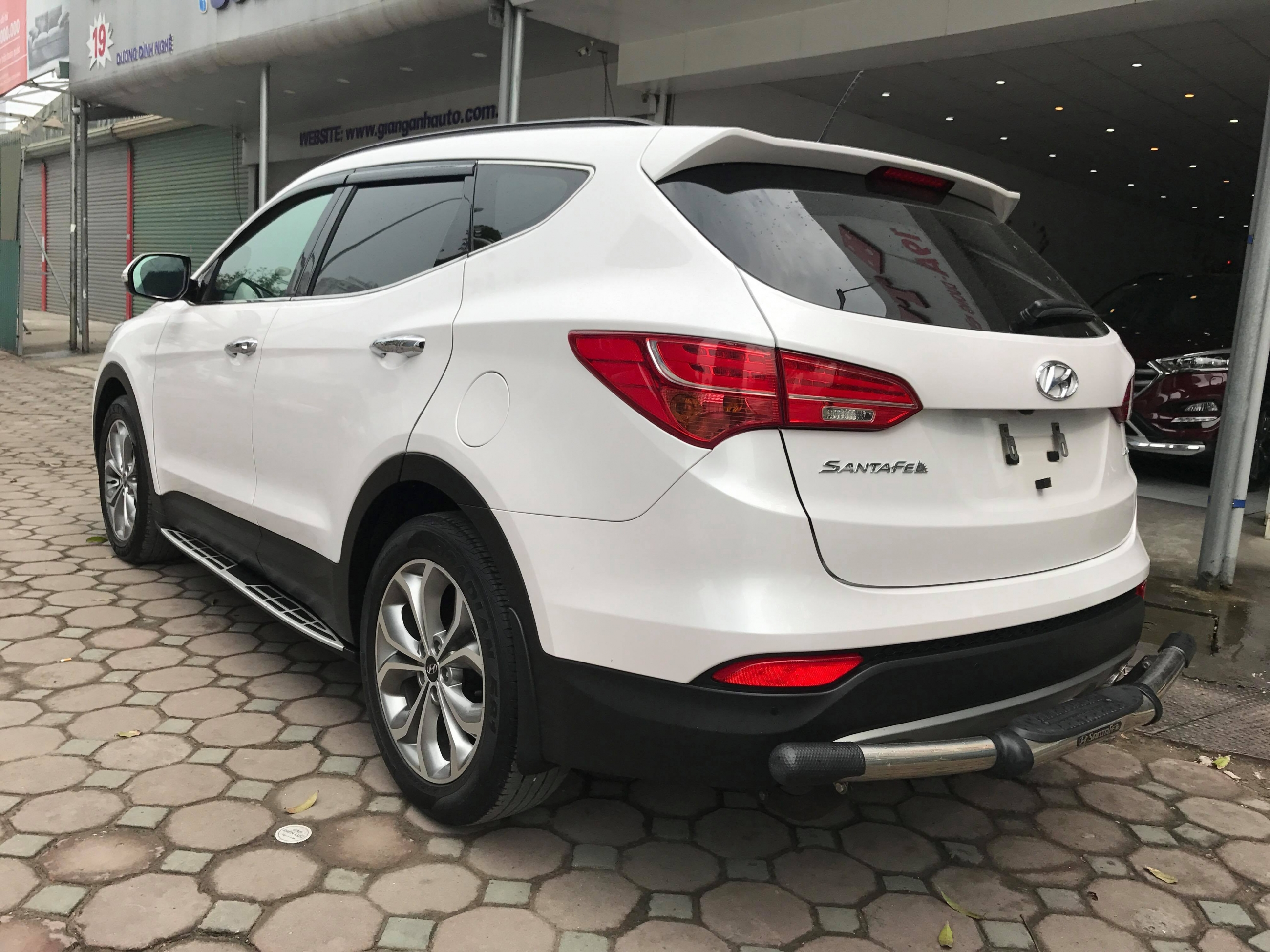 Hyundai Santa-Fe 2.4AT 4WD 2015 - 5