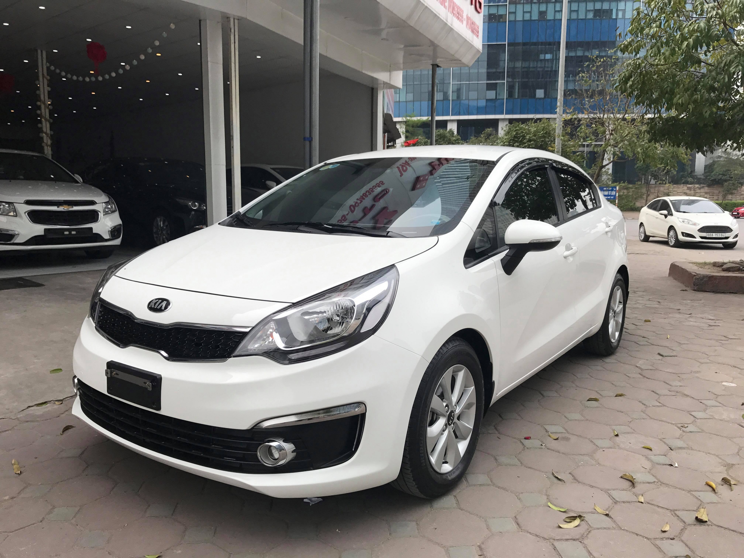 Kia Rio Sedan 1.4AT 2015 - 4