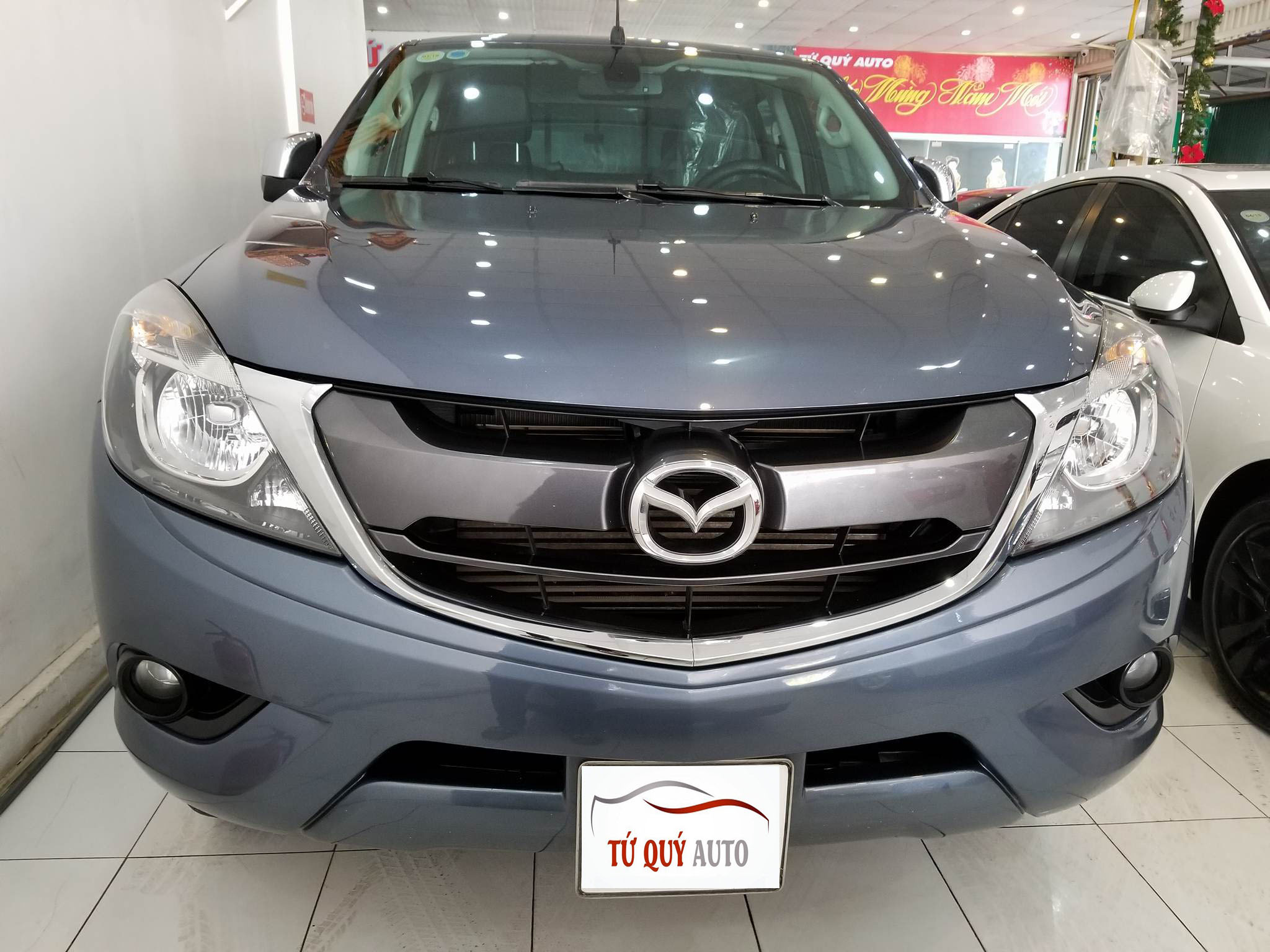 Xe Mazda BT 50 2.2AT 2015 - Xanh