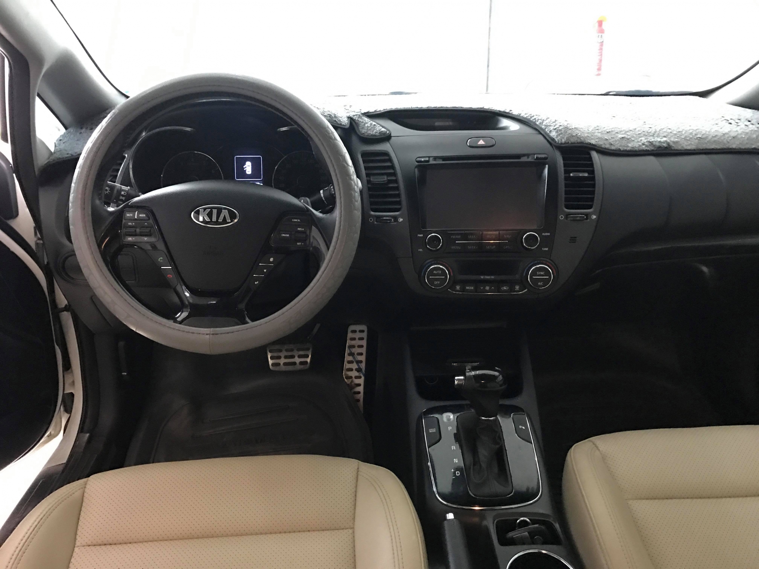 Kia Cerato 1.6AT 2016 - 6