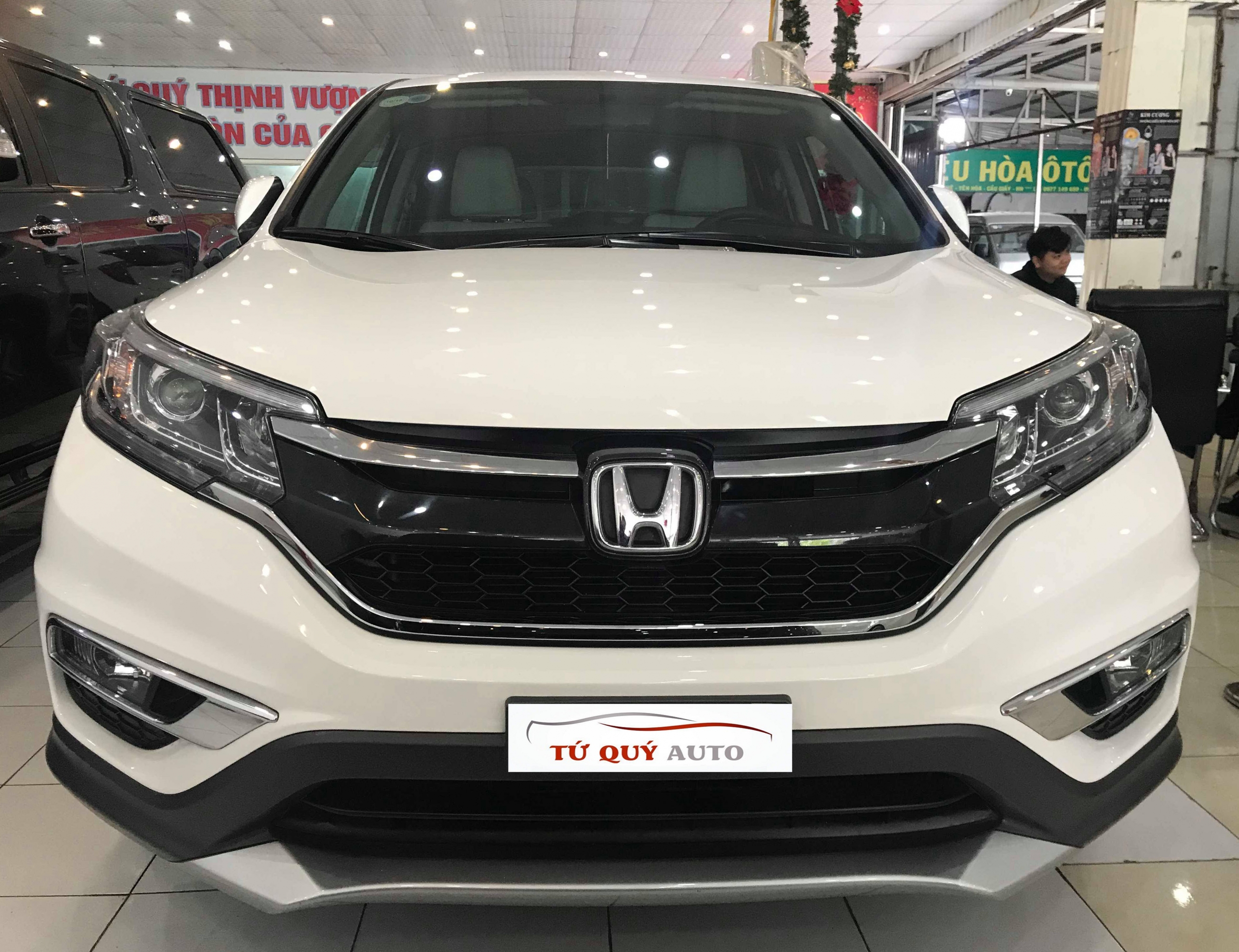 Xe Honda CR V 2.0 AT 2016 - Trắng