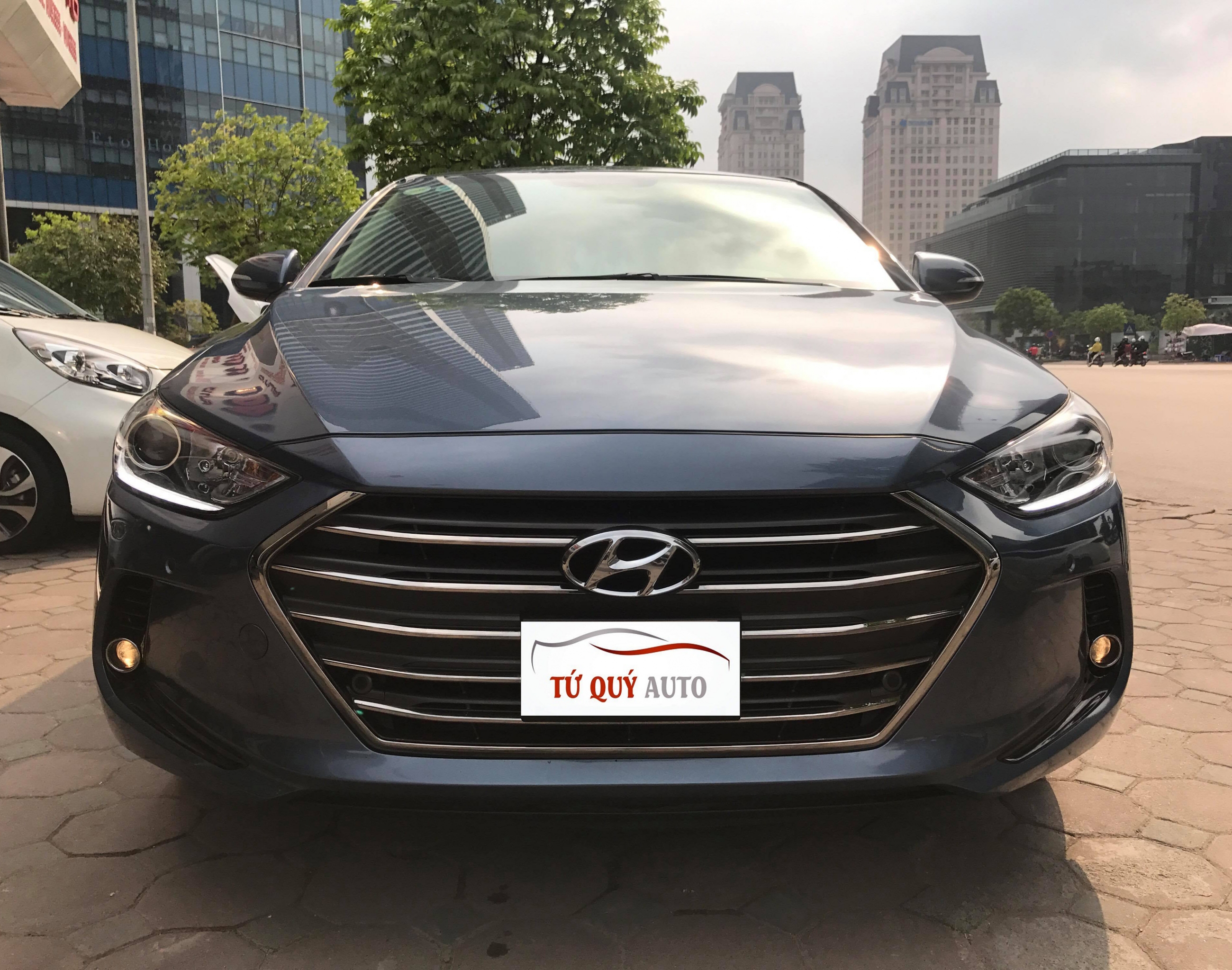 Xe Hyundai Elantra GLS 2.0AT 2017 - Xanh