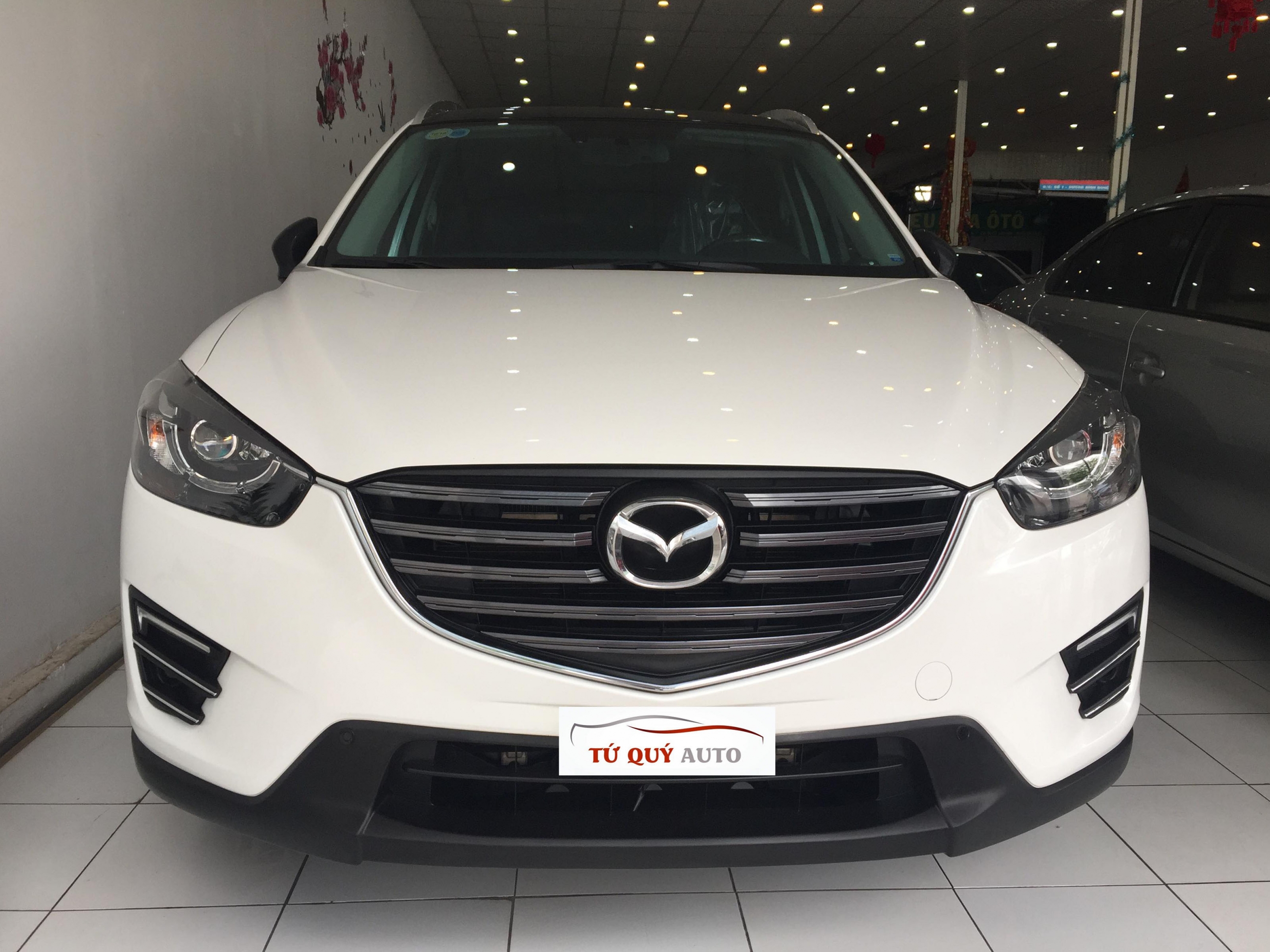 Xe Mazda CX 5 2.0 AT 2017 - Trắng