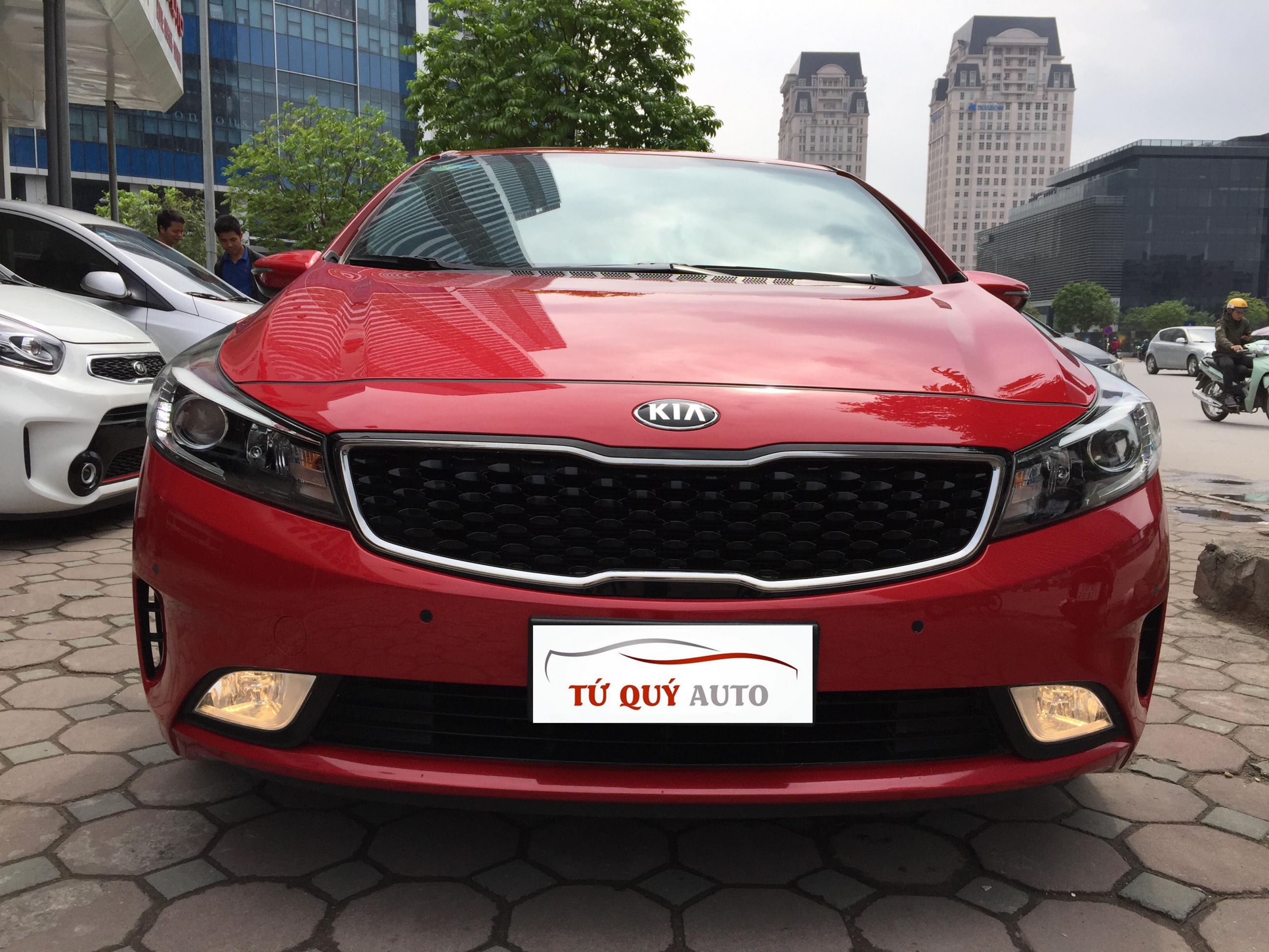 Xe Kia Cerato 2.0AT 2016 - Đỏ