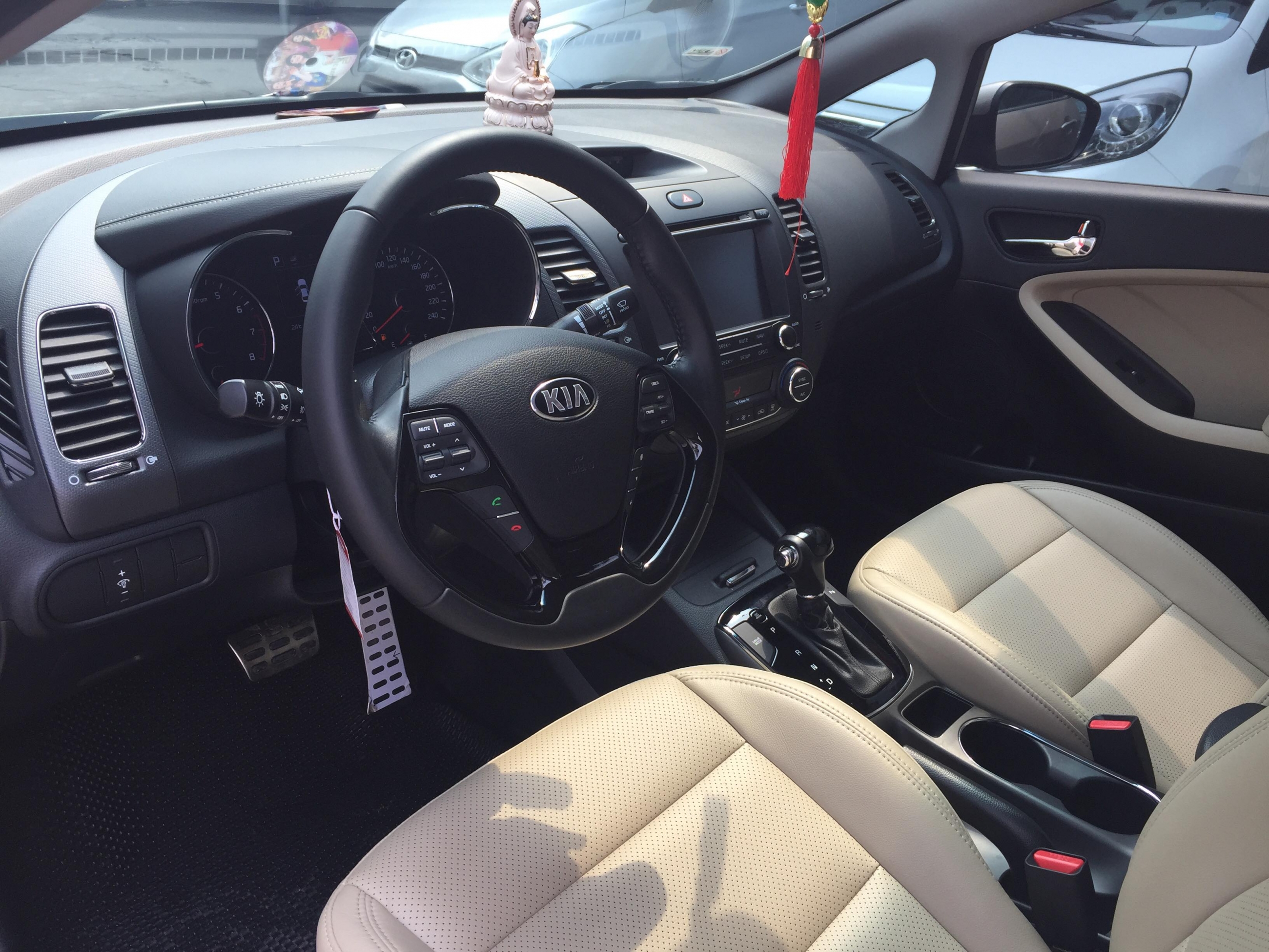 Kia Cerato 1.6AT 2016 - 8