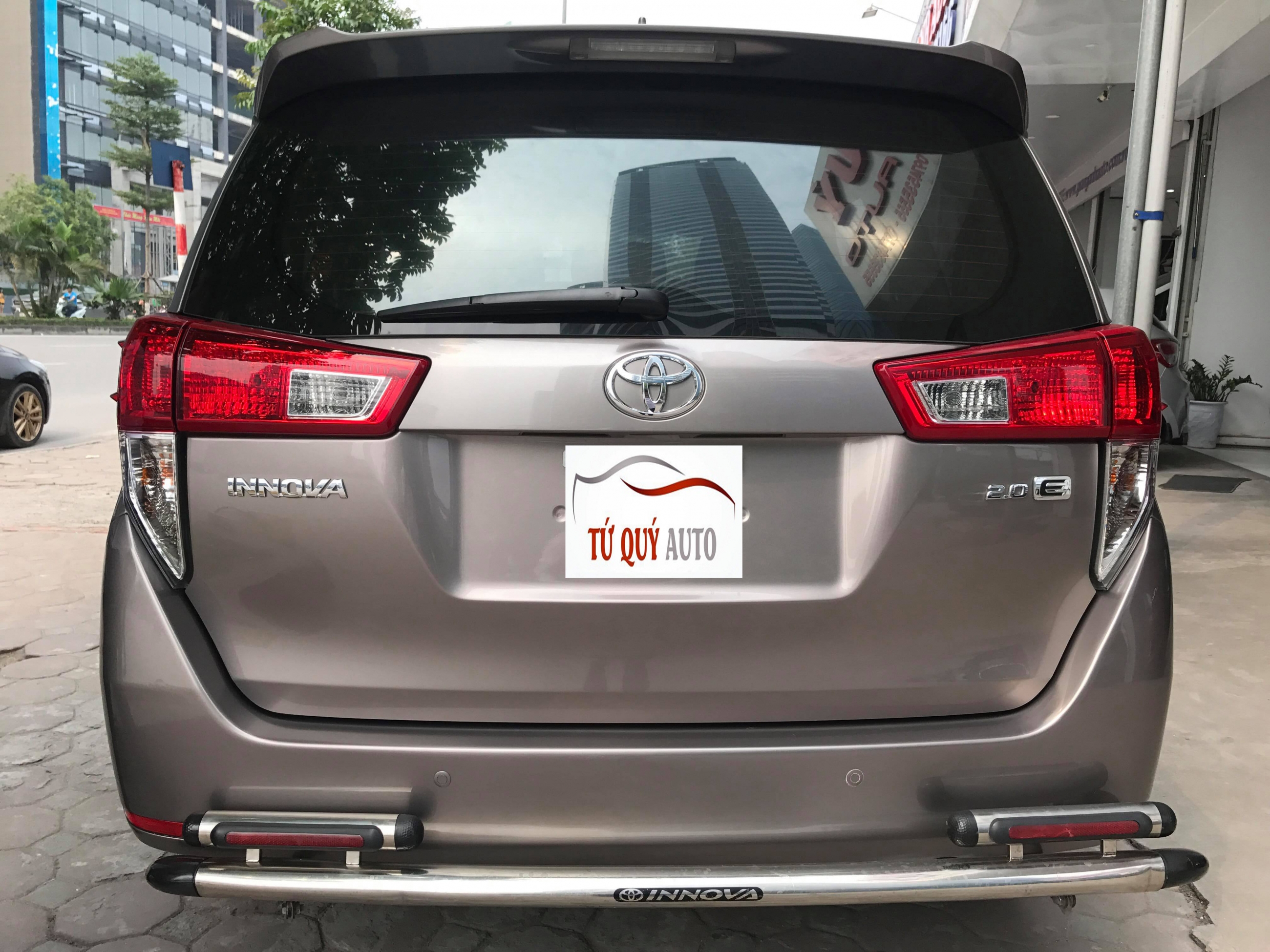 Toyota Innova 2.0E 2017 - 2