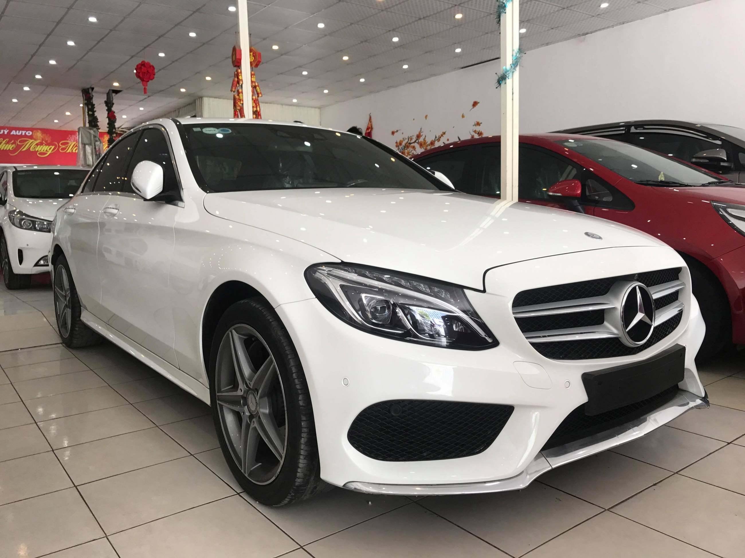 Mercedes Benz C300 AMG 2015 - 3