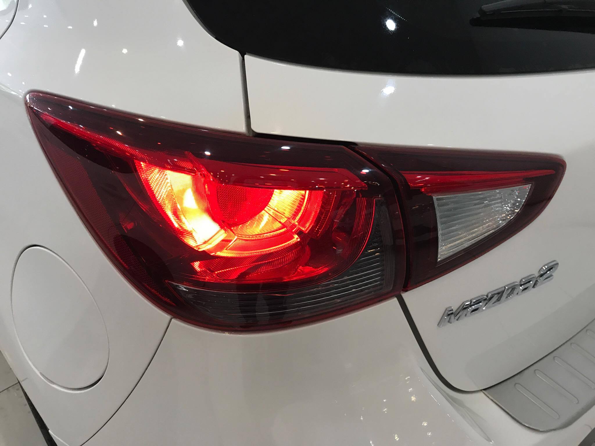 Mazda 2 Hatchback 2015 - 5