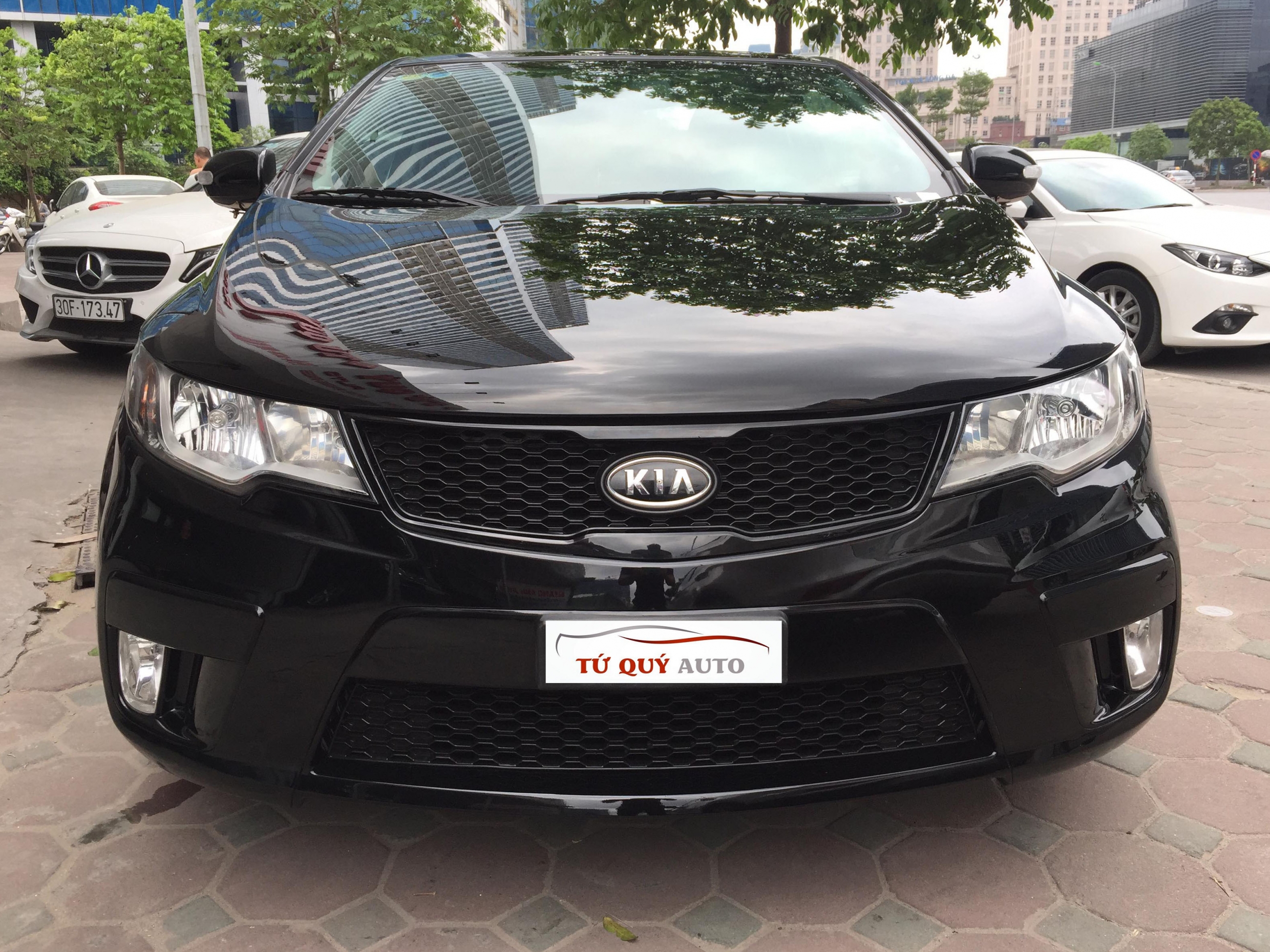 Xe Kia Cerato Koup 2.0AT 2009 - Đen