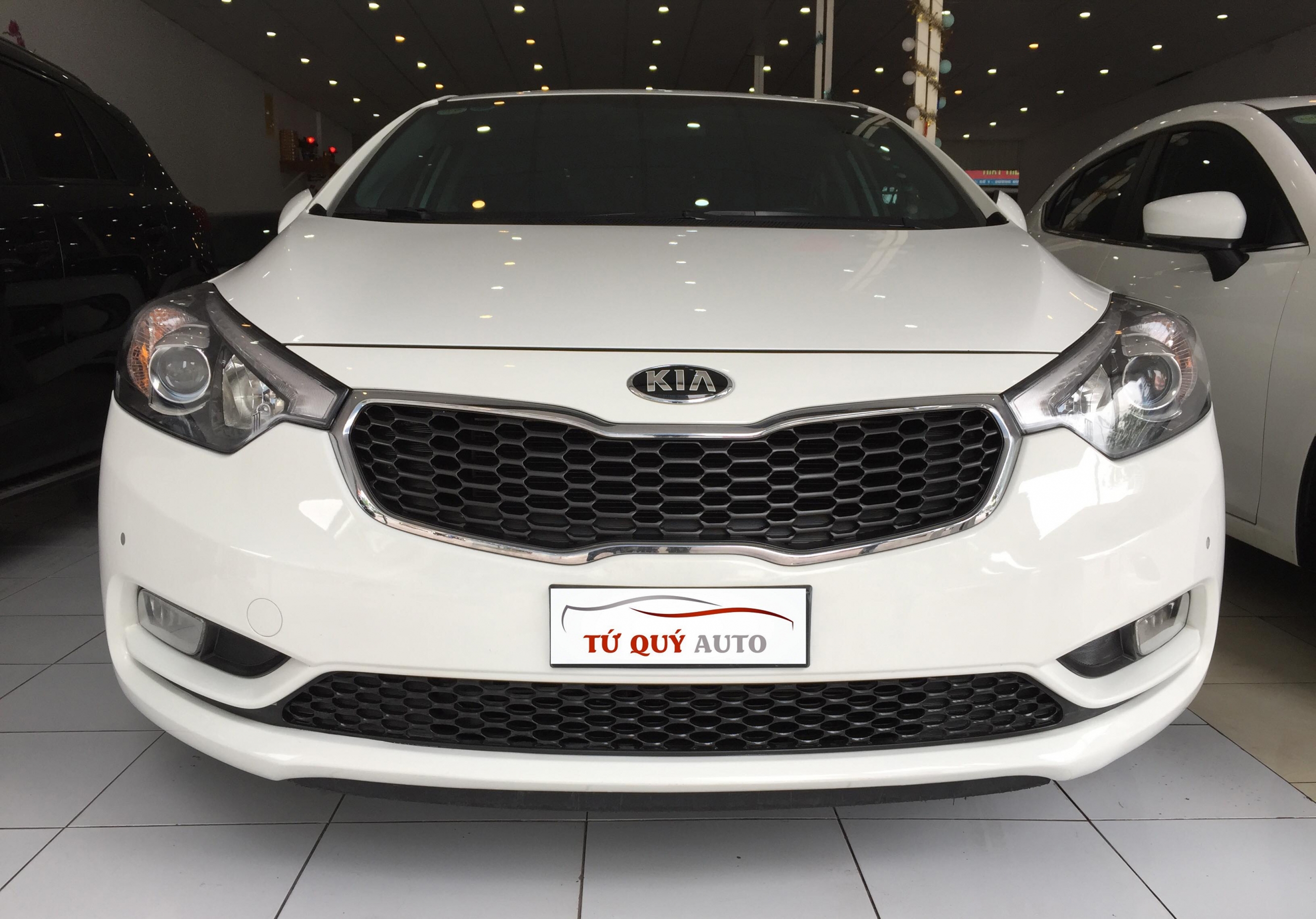 Xe Kia K3 2.0AT 2014 - Trắng