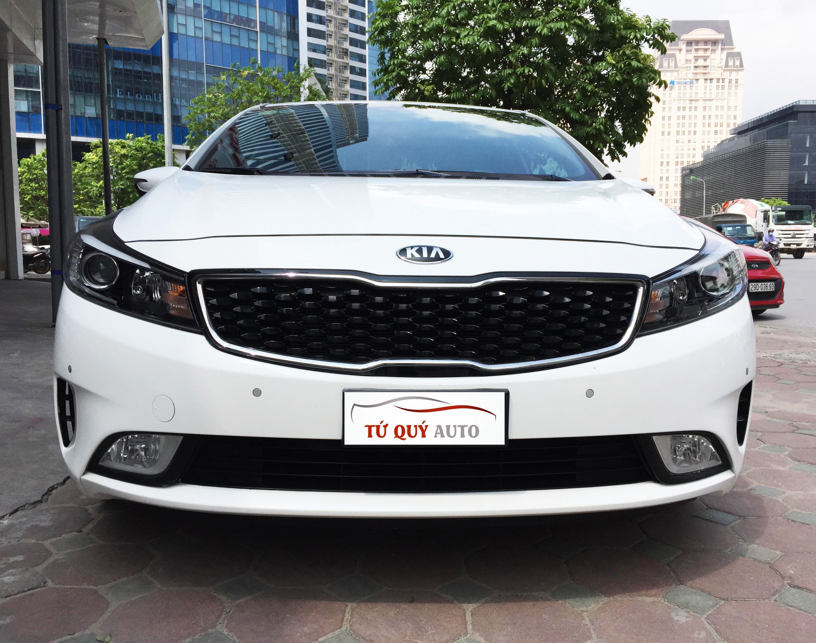 Xe Kia Cerato 1.6AT 2016 - Trắng