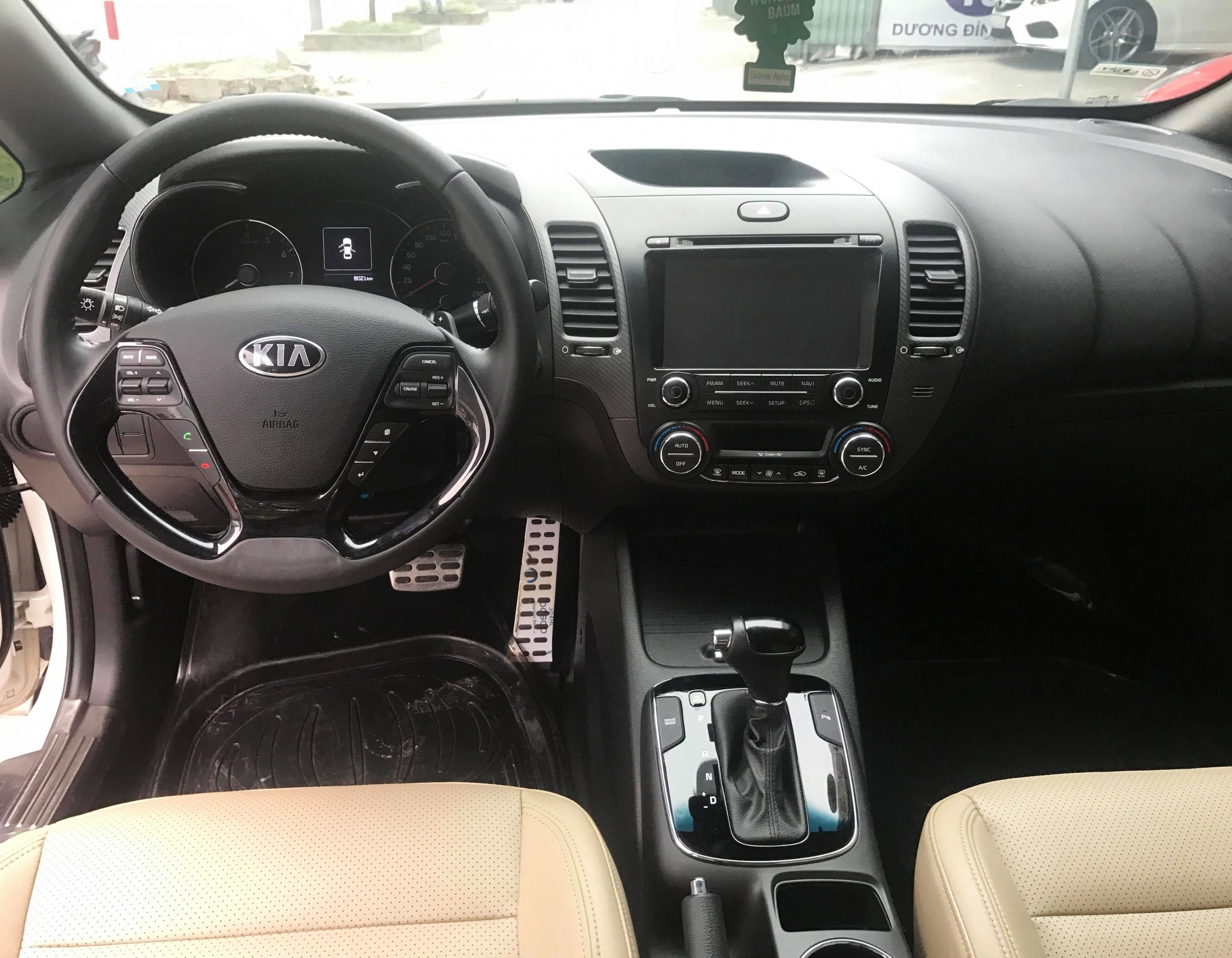 Kia Cerato 1.6AT 2017 - 6