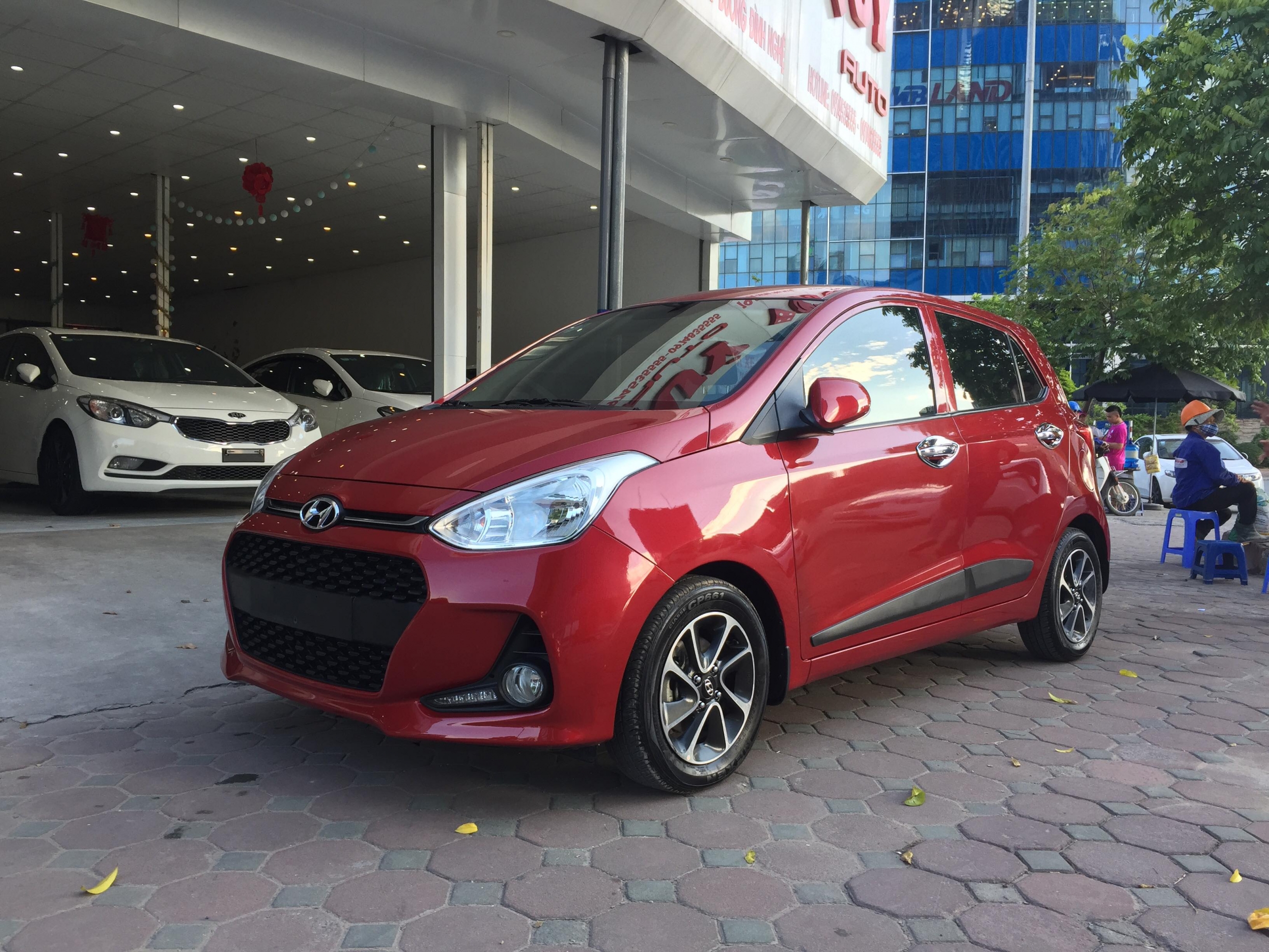 Hyundai i10 1.0AT 2017 - 4