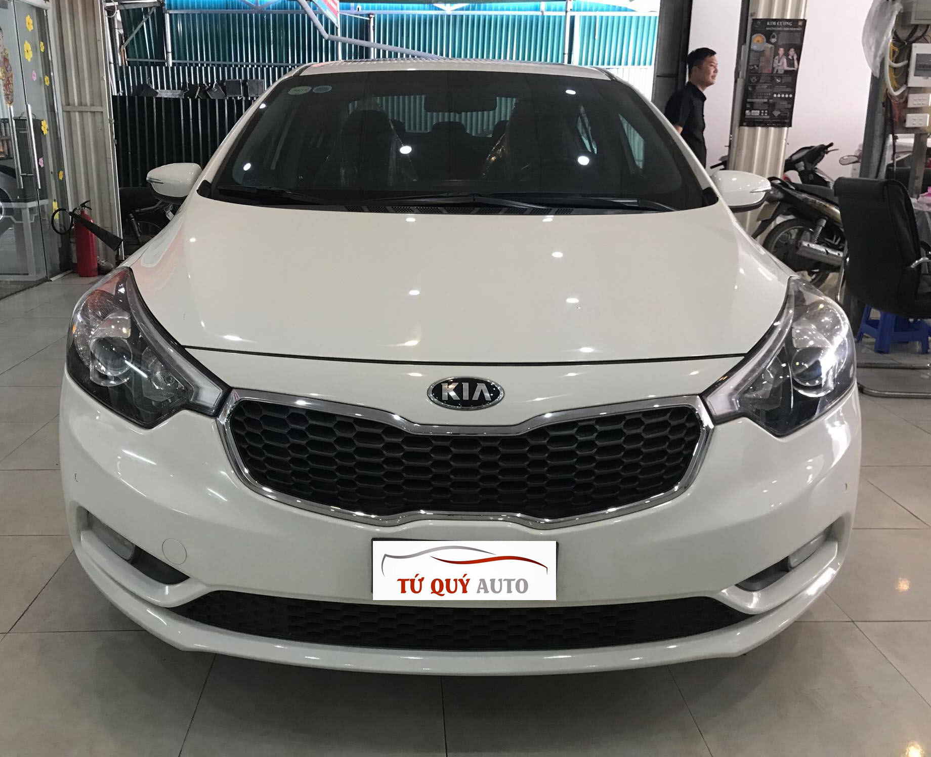 Xe Kia K3 1.6AT 2014 - Trắng