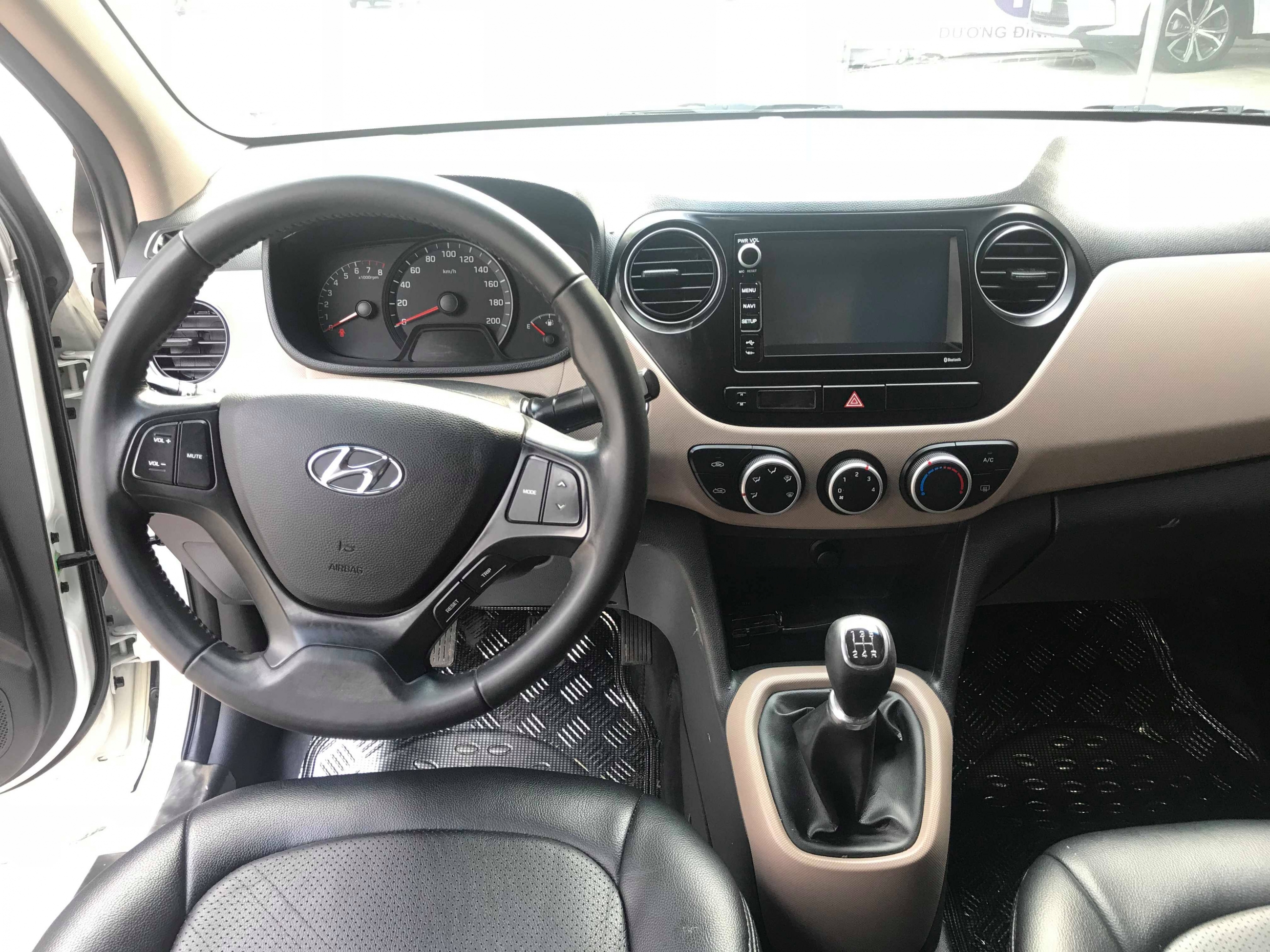 Hyundai i10 Sedan 1.2MT 2016 - 7