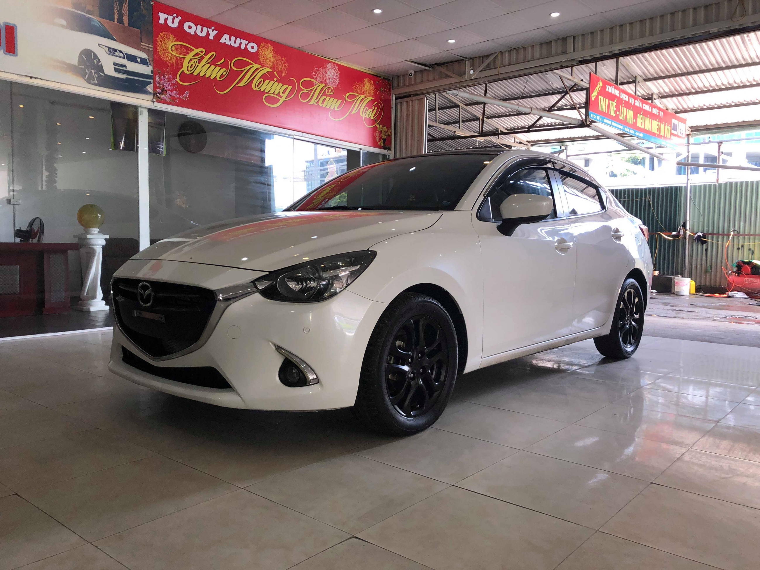 Mazda 2 Sedan 2015 - 3