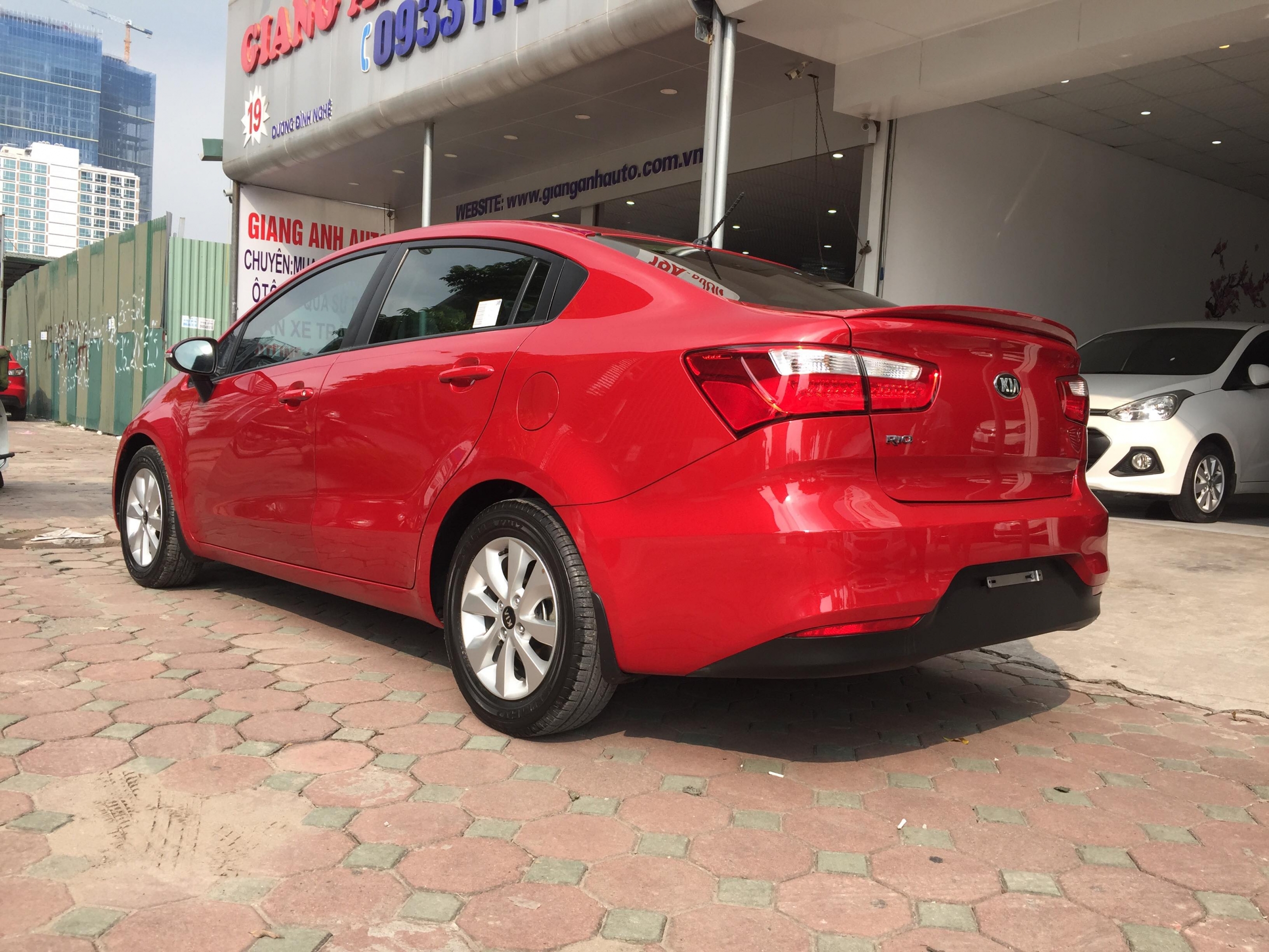 Kia Rio Sedan 1.4AT 2016 -5