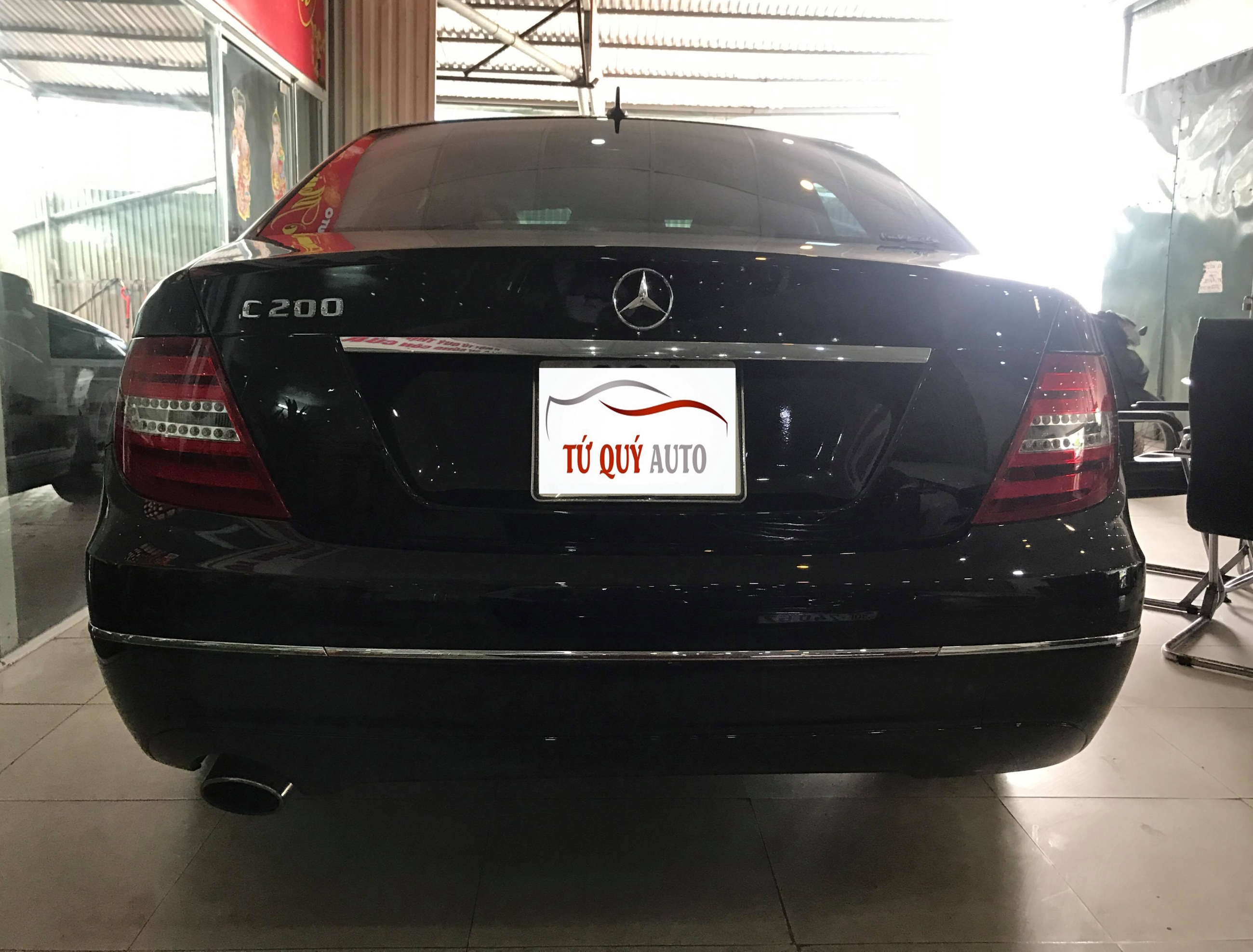 Mercedes Benz C200 2011 - 2