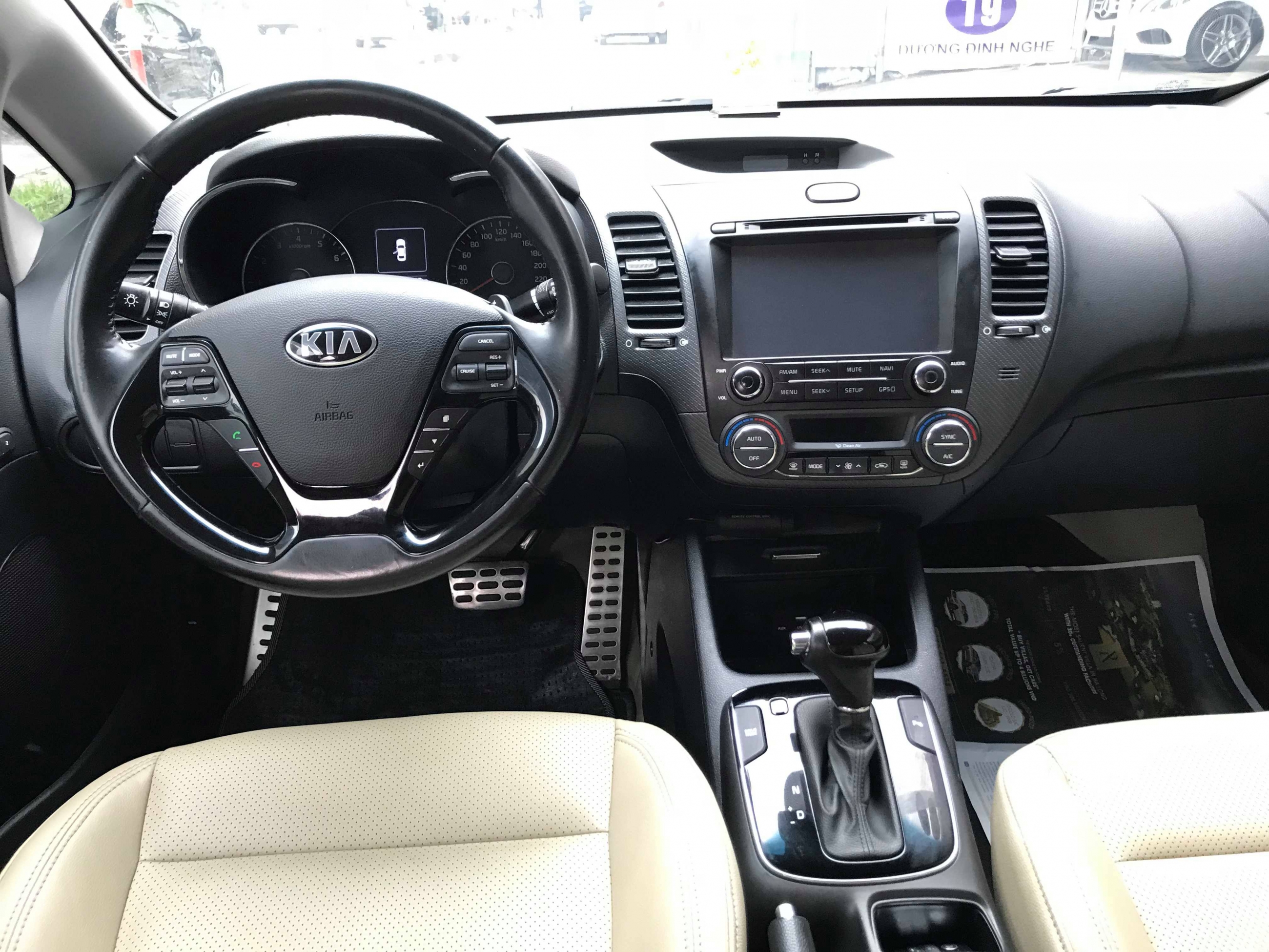 Kia Cerato 1.6AT 2016 - 8