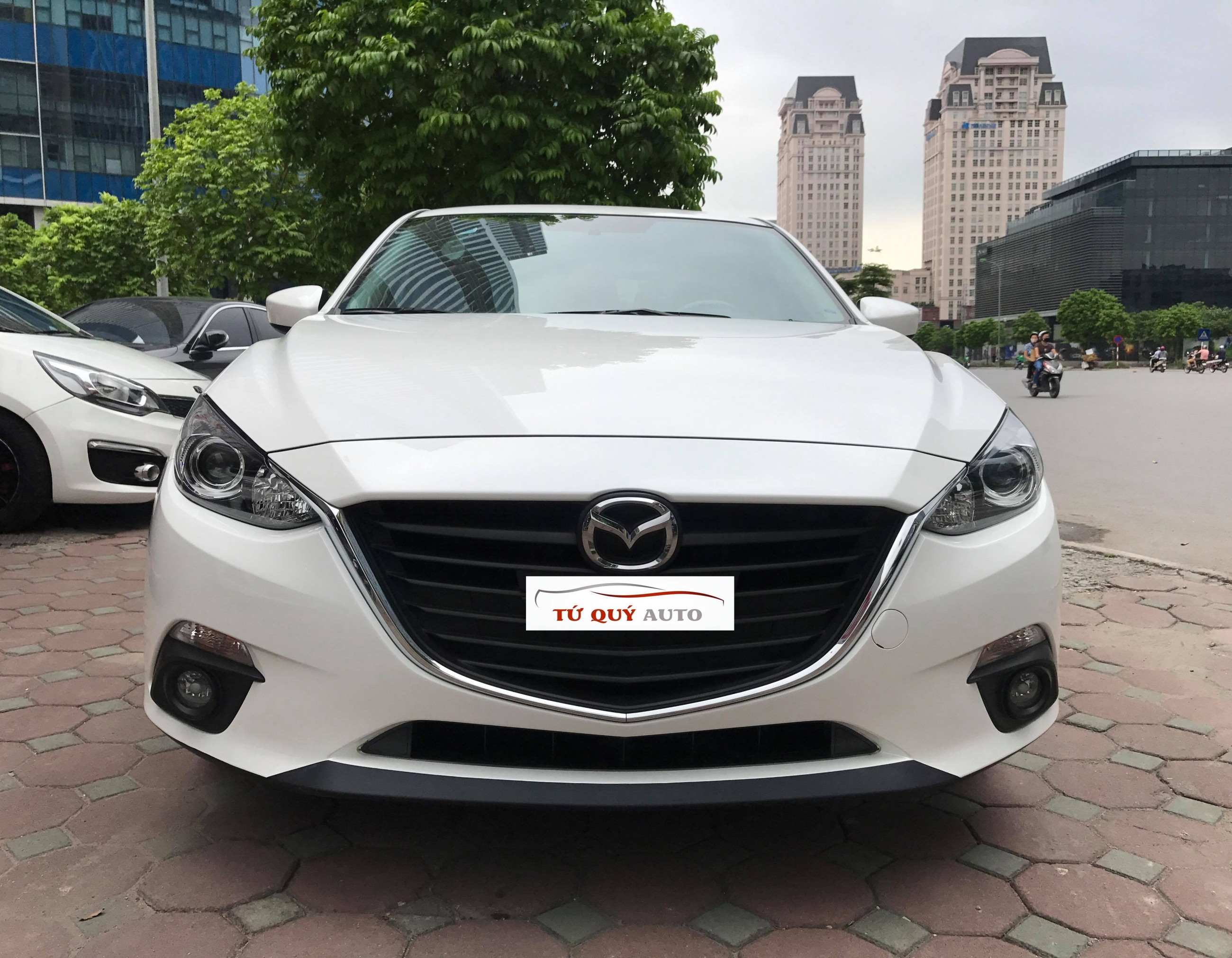 Xe Mazda 3 Hatchback 1.5AT 2017 - Trắng