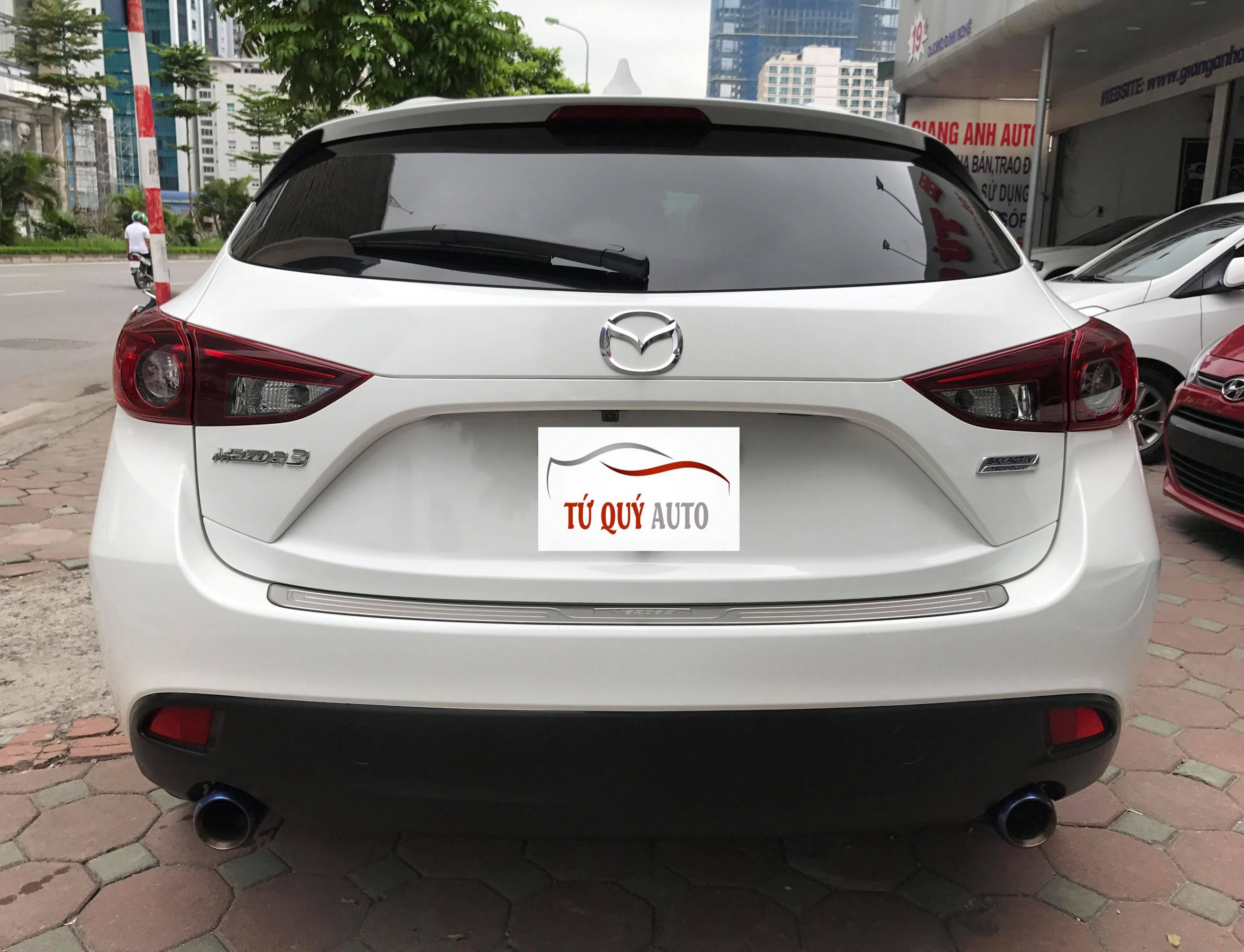 Mazda 3 Hatchback 2017 - 2