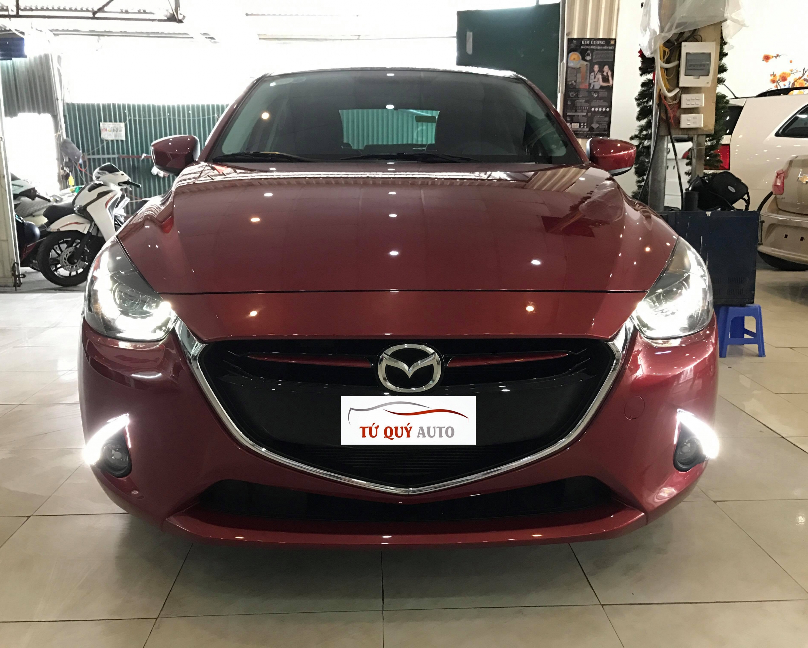 Xe Mazda 2 Hatchback 1.5AT 2017 - Đỏ