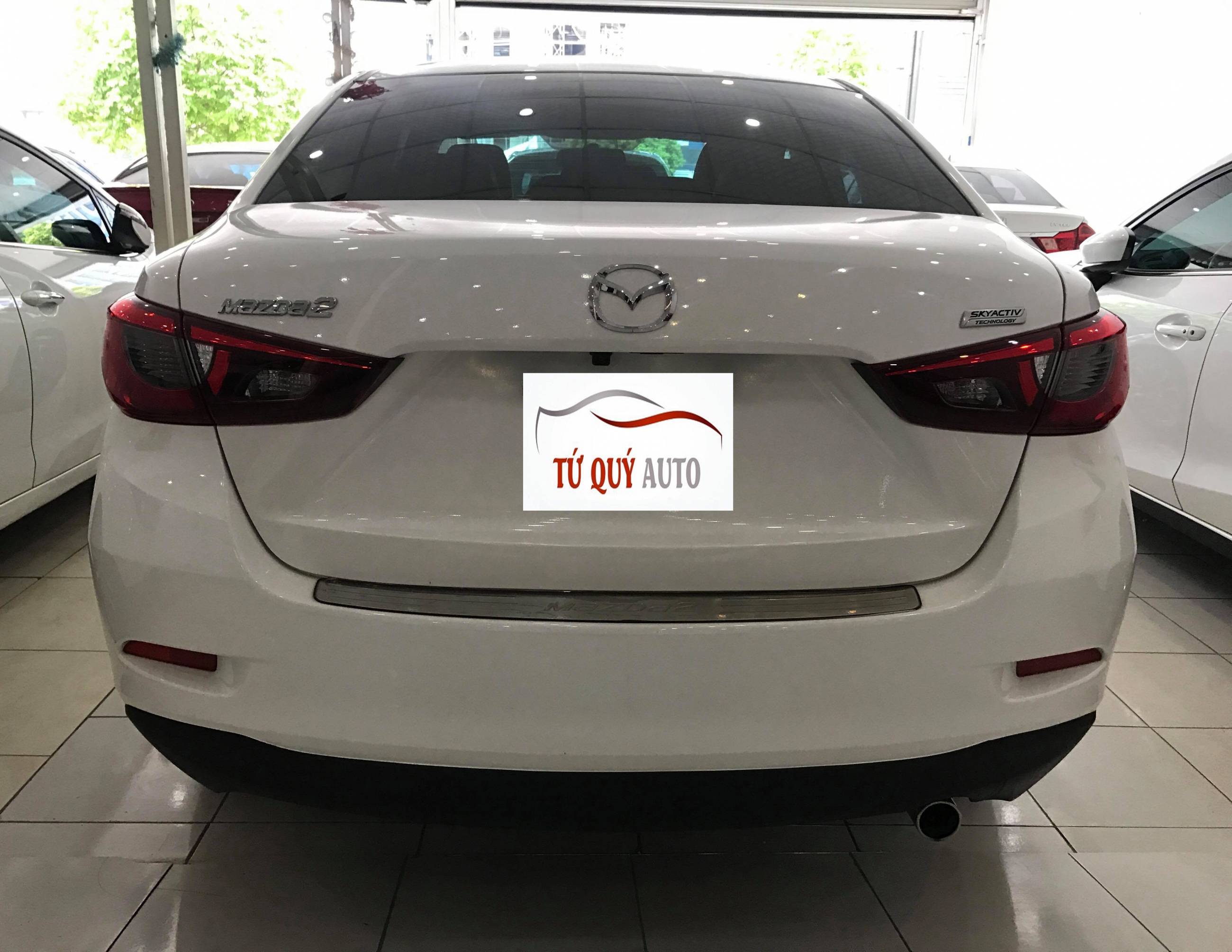 Mazda 2 Sedan 2017 - 2