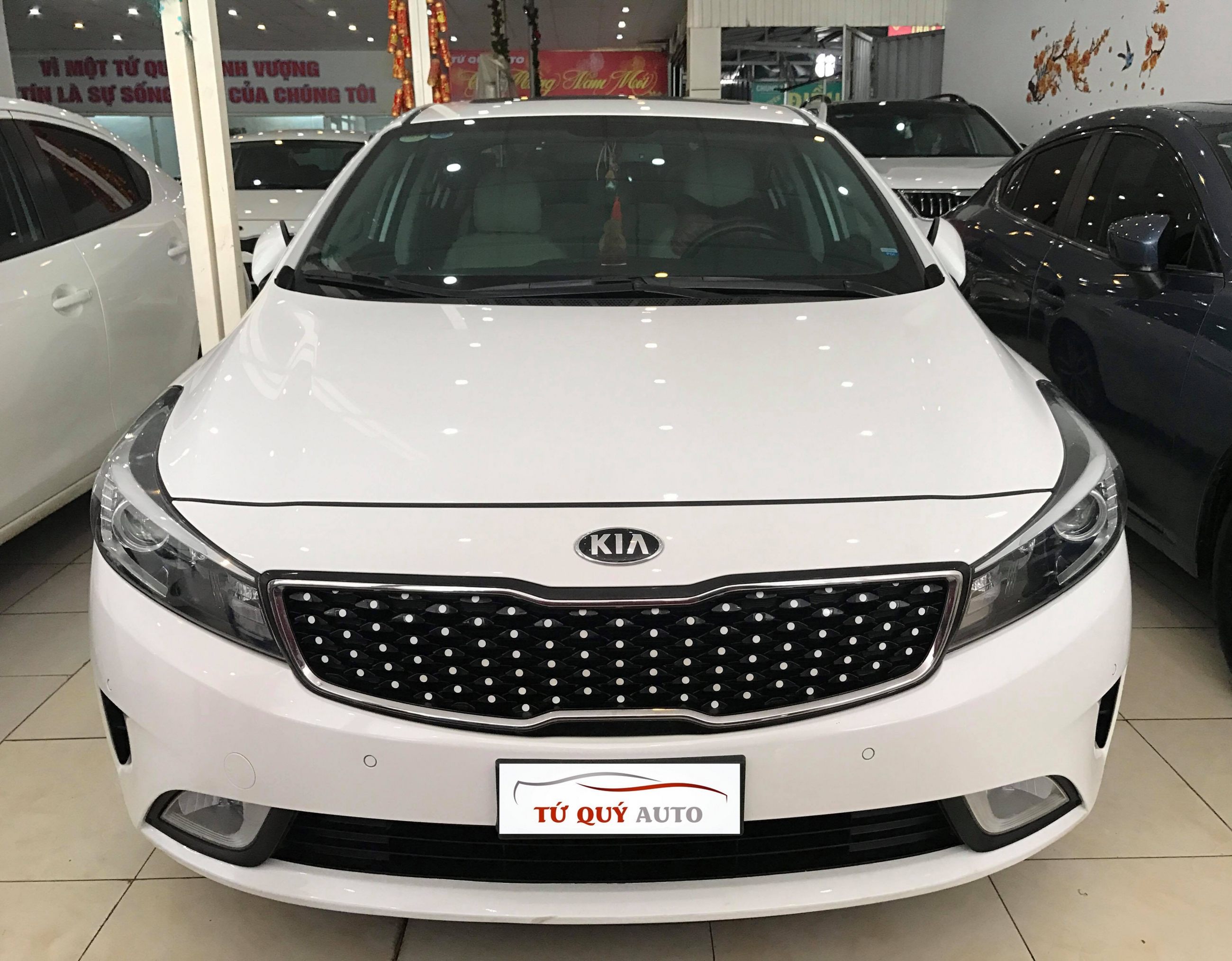 Xe Kia Cerato 1.6AT 2016 - Trắng