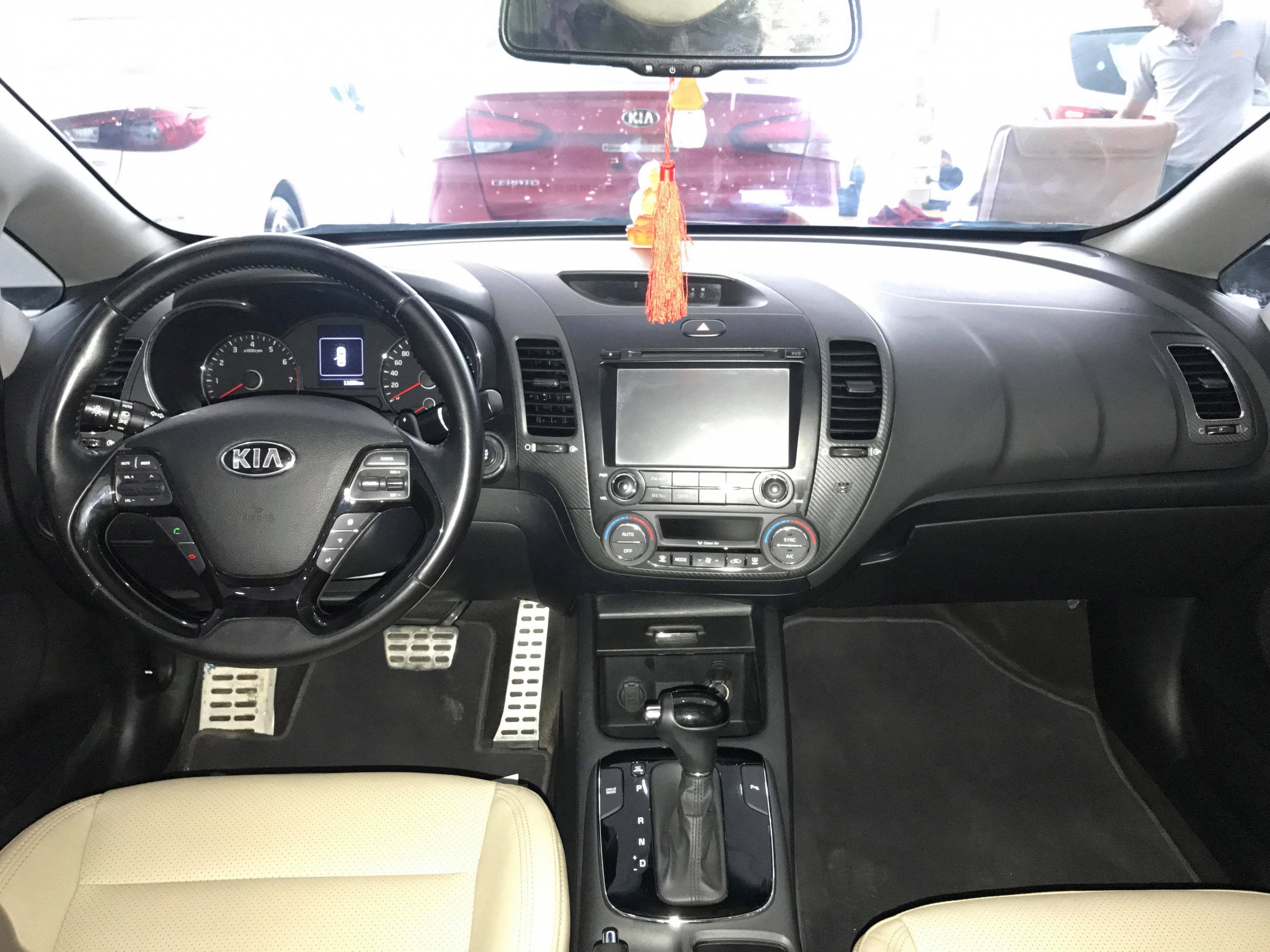 Kia Cerato 1.6AT 2016 - 5