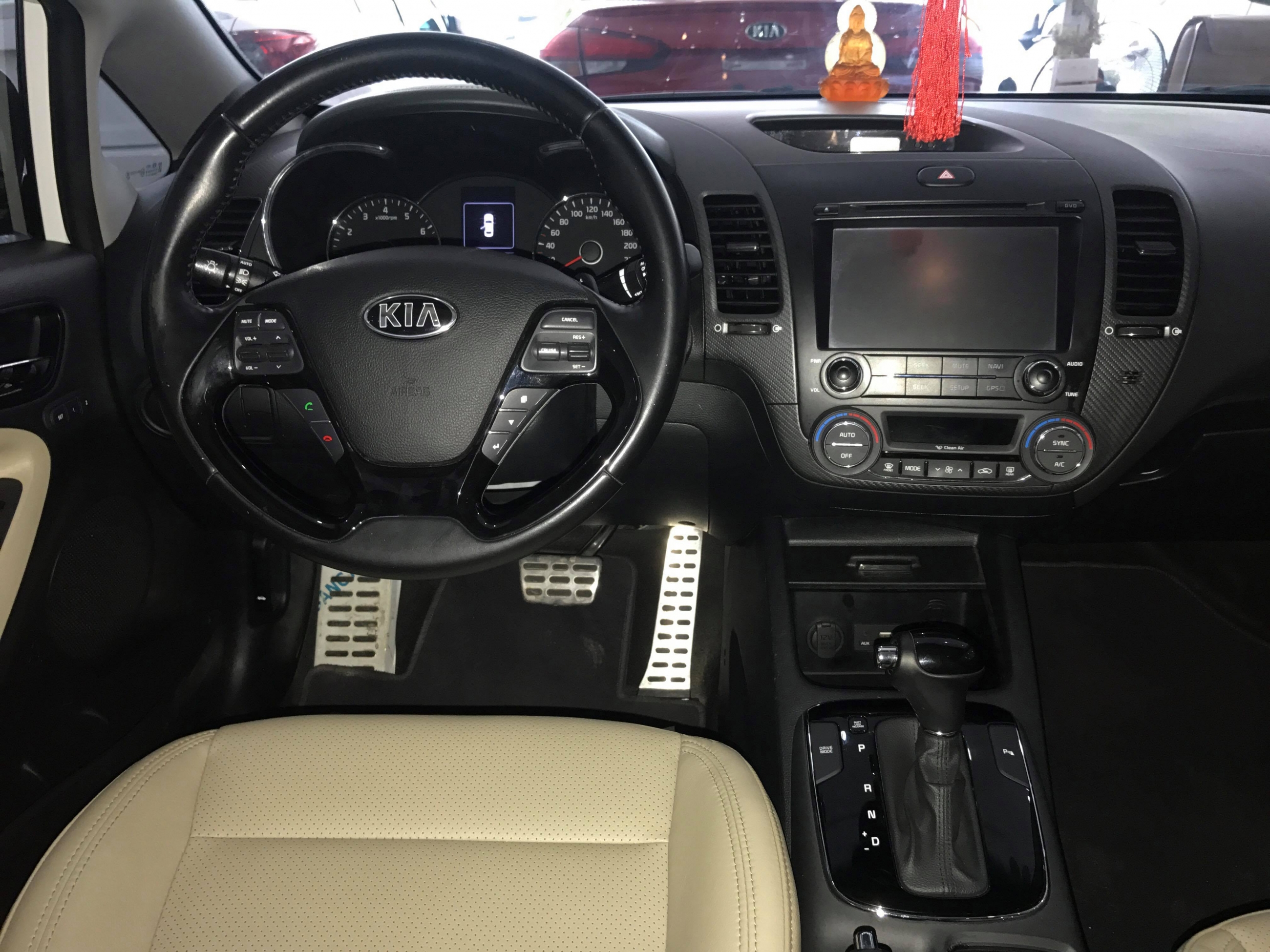 Kia Cerato 1.6AT 2016 - 6