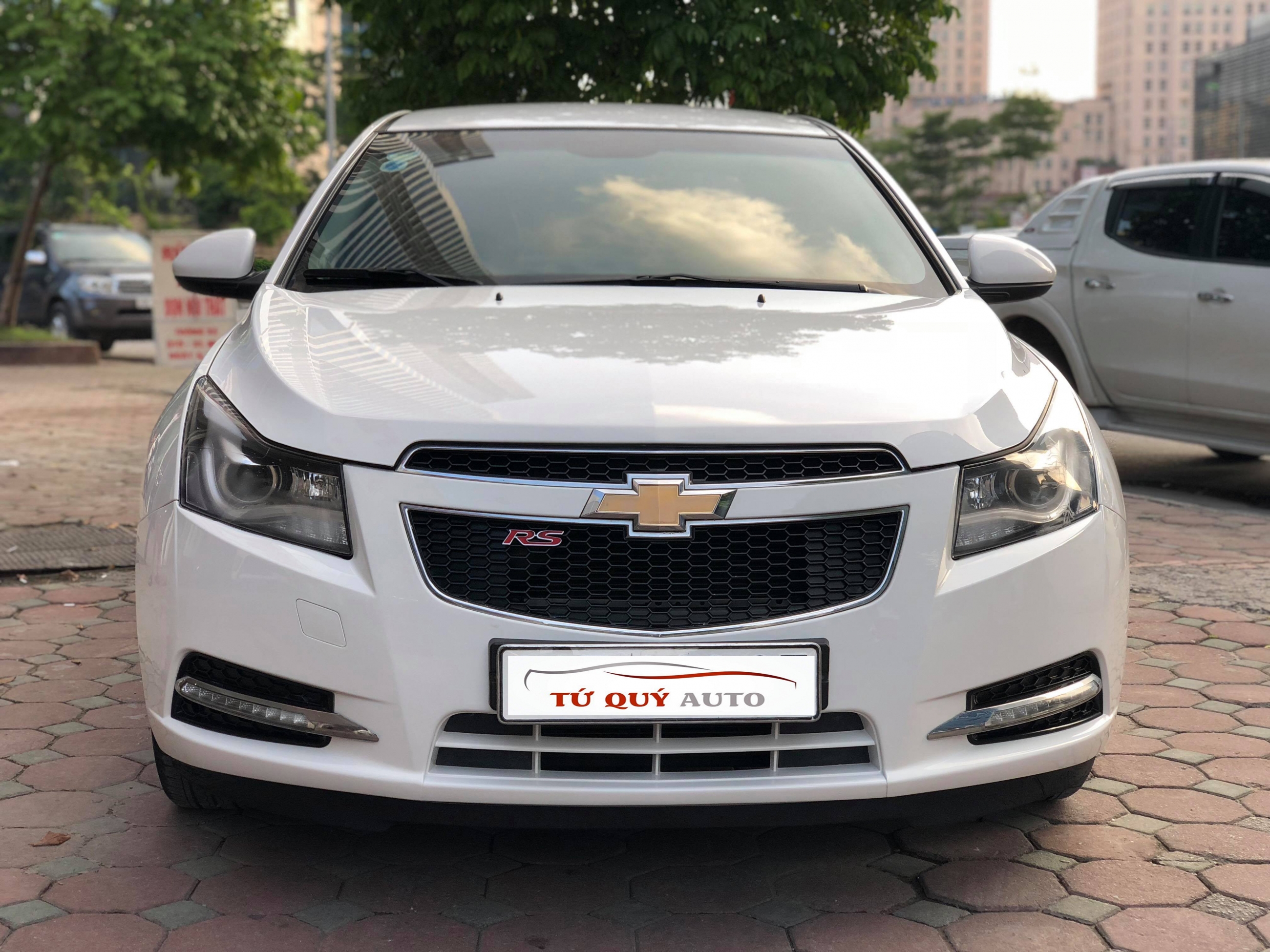 Xe Chevrolet Cruze LTZ 1.8 AT 2014 - Trắng