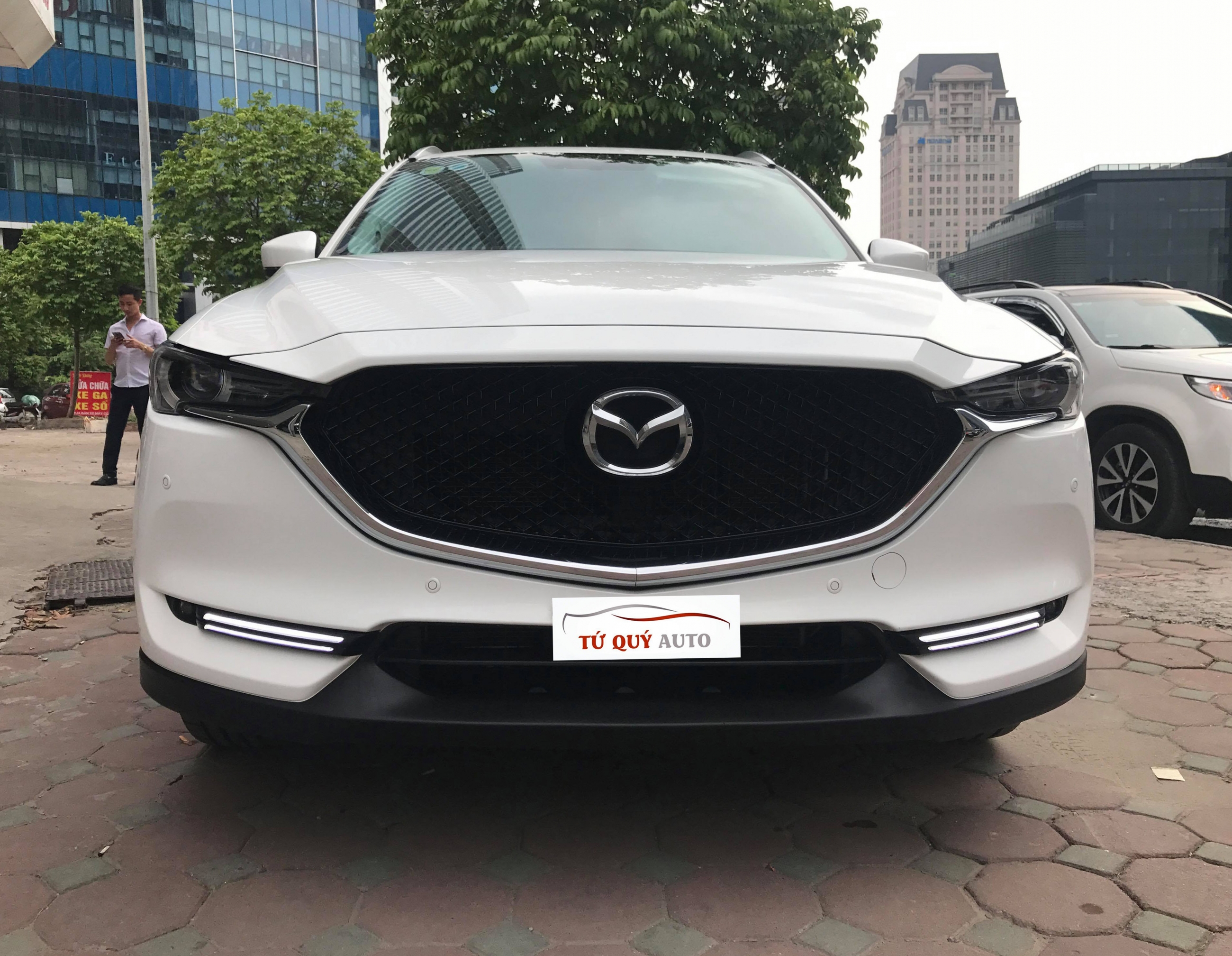 Xe Mazda CX 5 2.0 AT 2017 - Facelift Trắng