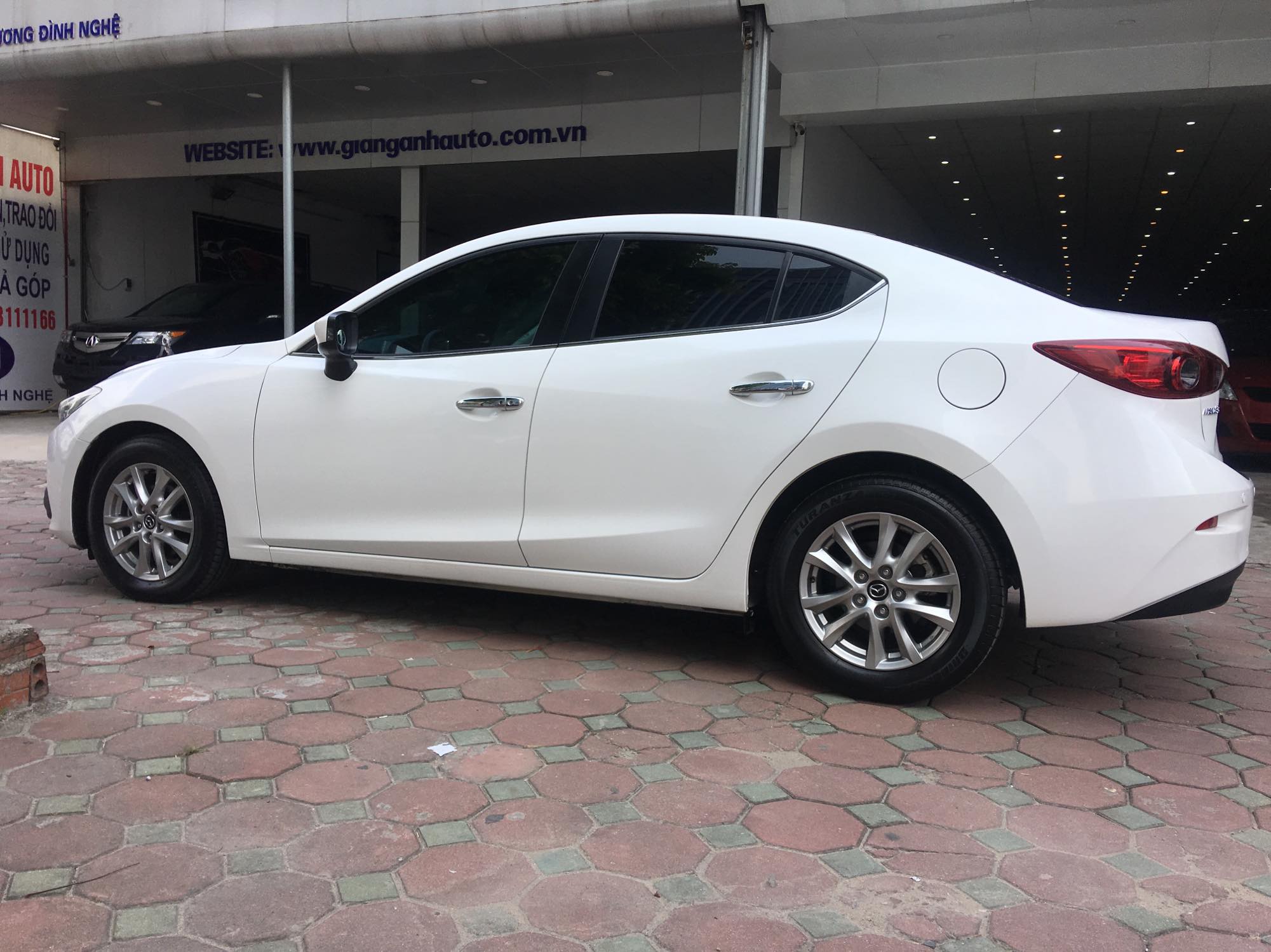 Mazda 3 Sedan 2016 - 4