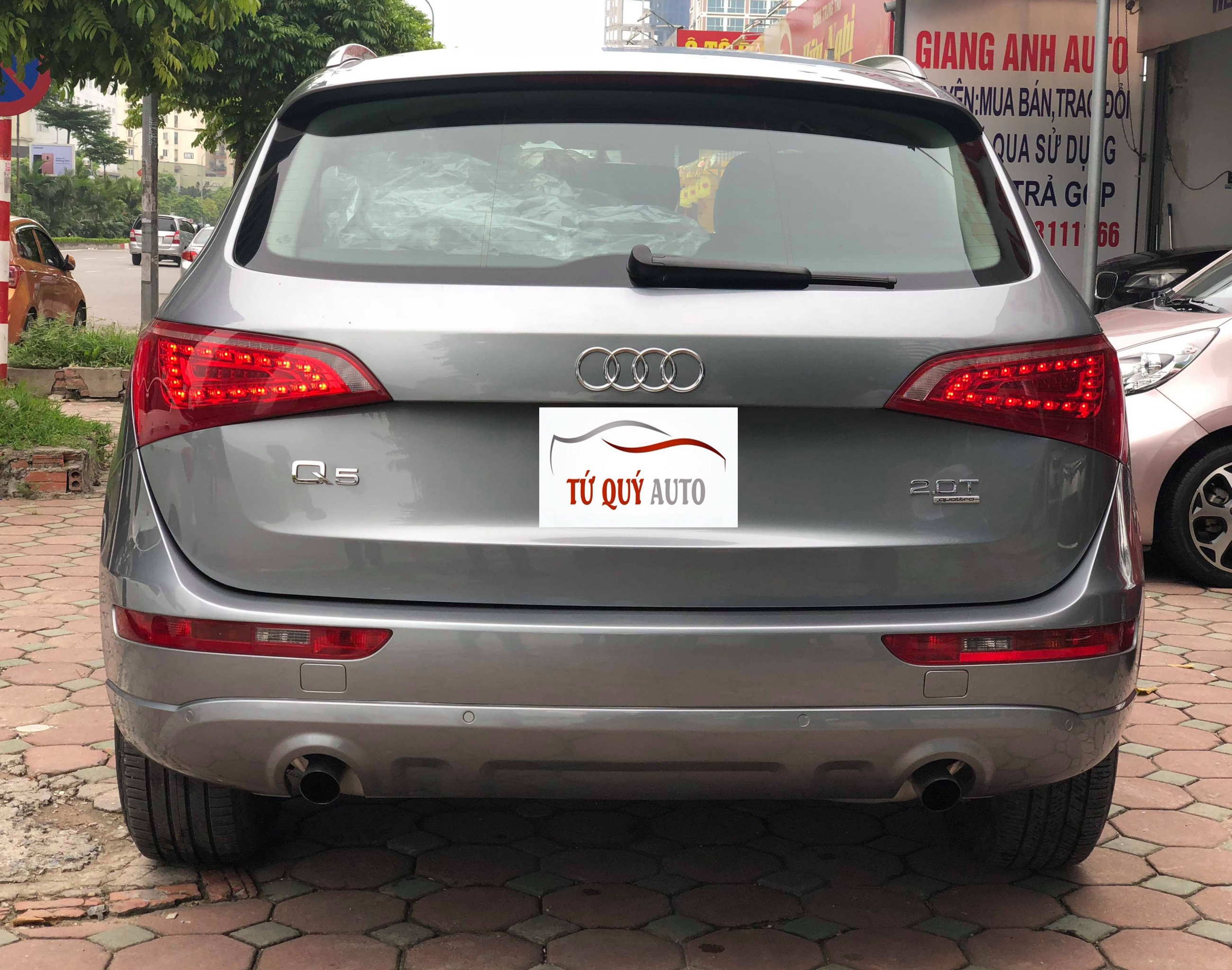 Audi Q5 2.0T 2011 - 2