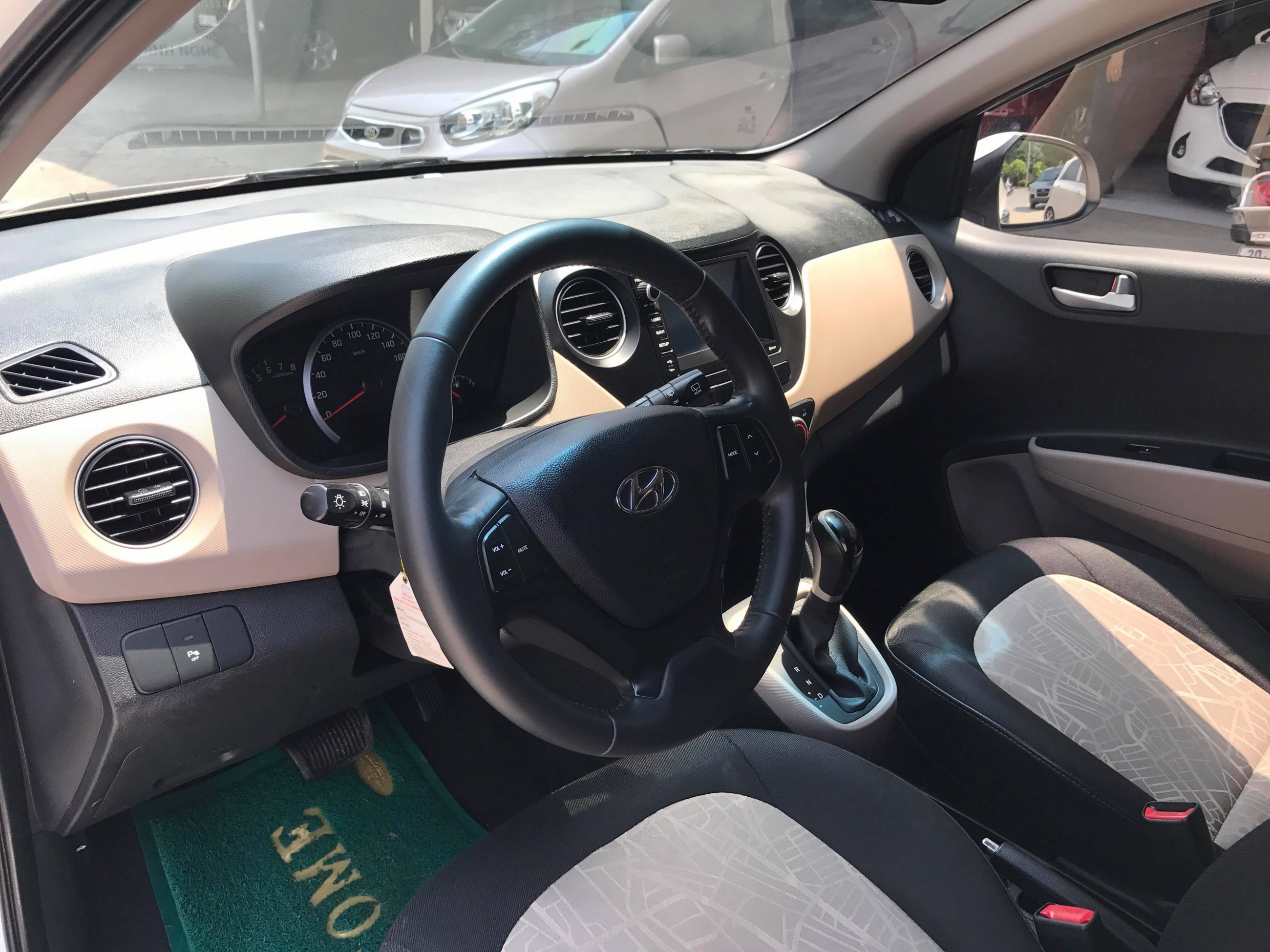 Hyundai i10 Hatchback 2016 - 7