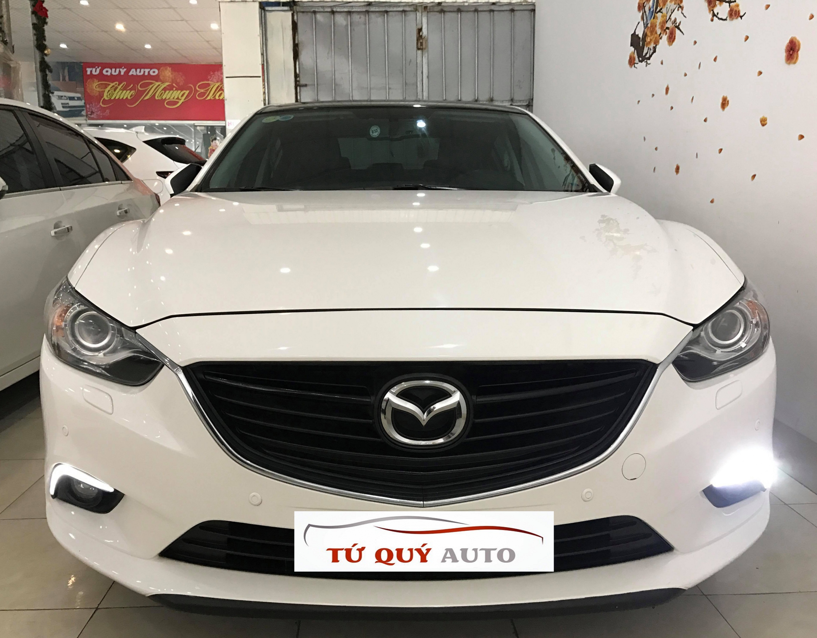 Xe Mazda 6 Sedan 2.0AT 2015 - Trắng