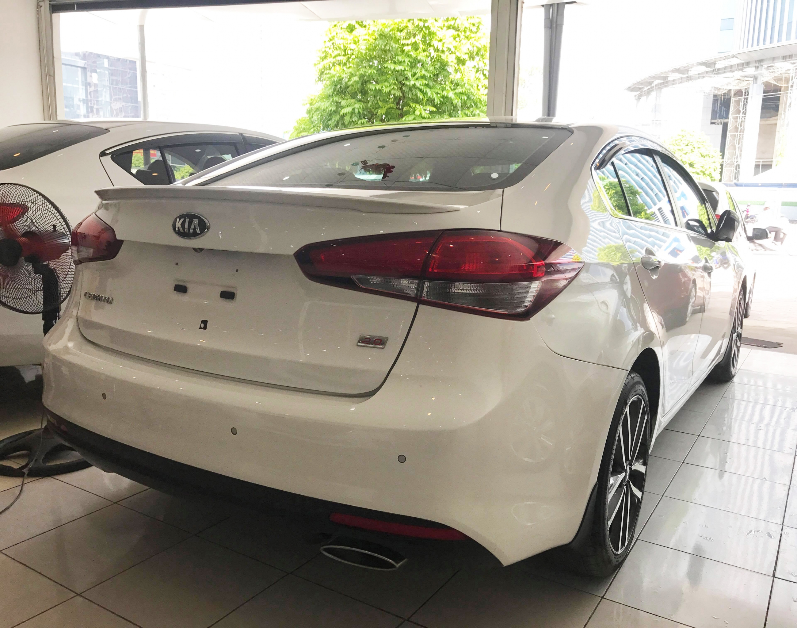 Kia Cerato 2.0AT 2016 - 4