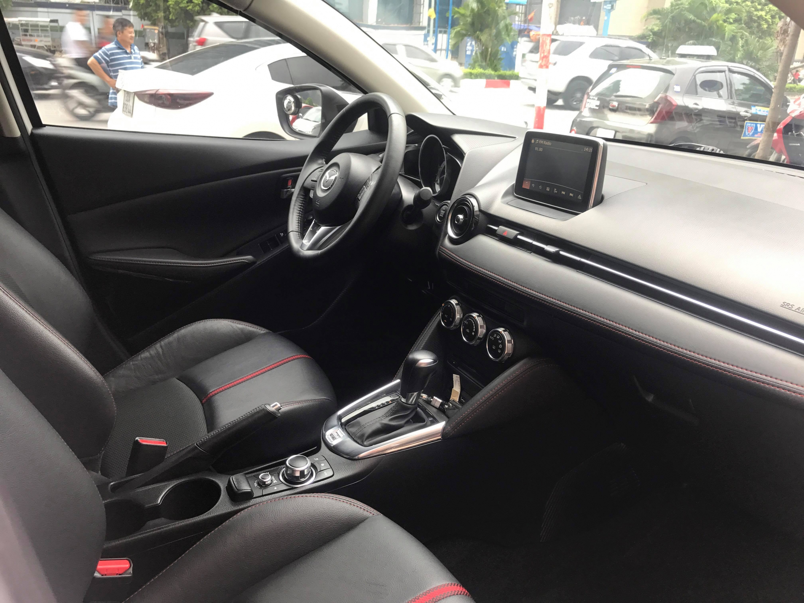 Mazda 2 Hatchback 2015 - 8