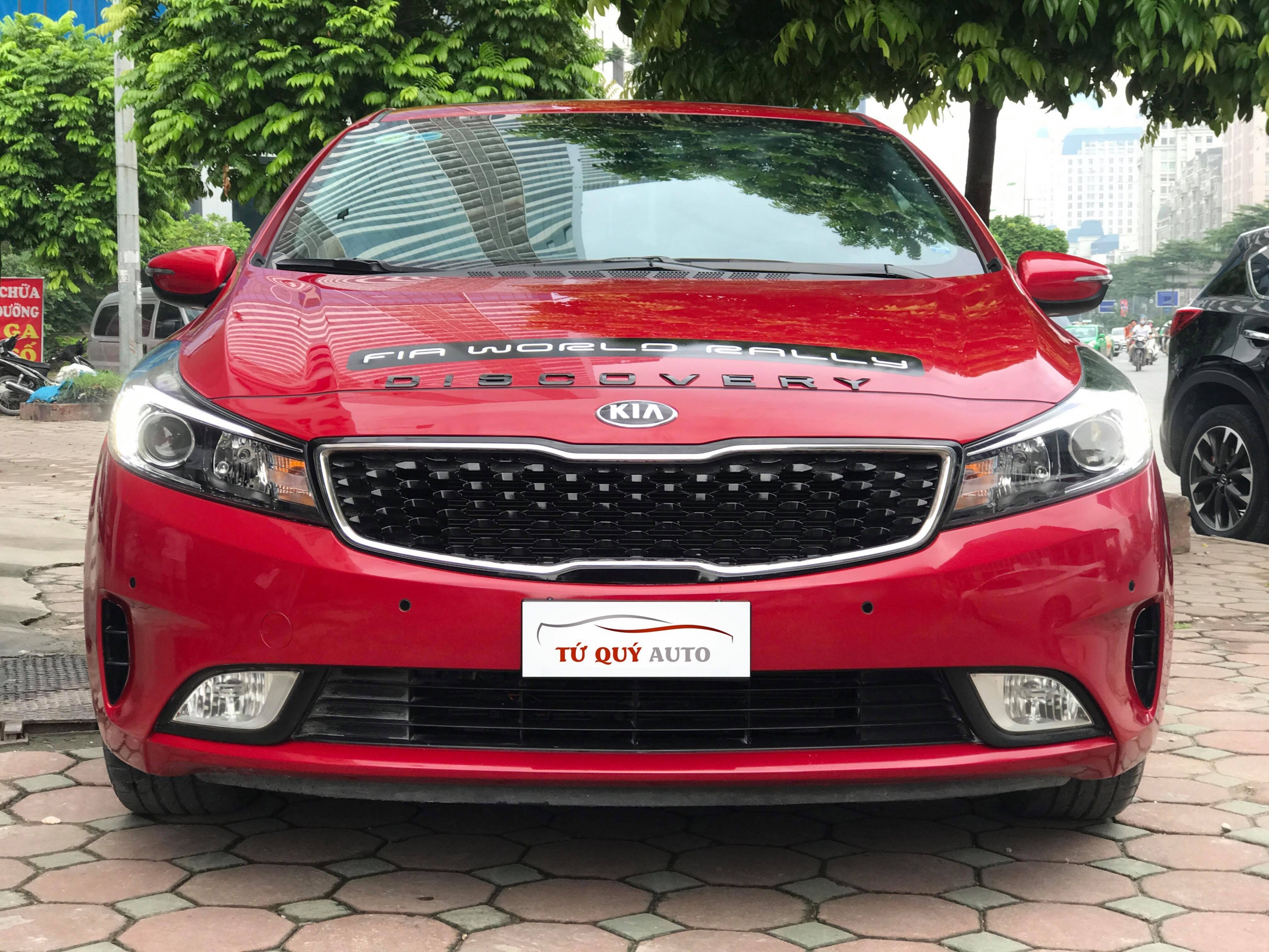 Xe Kia Cerato 1.6AT 2017 - Màu Đỏ