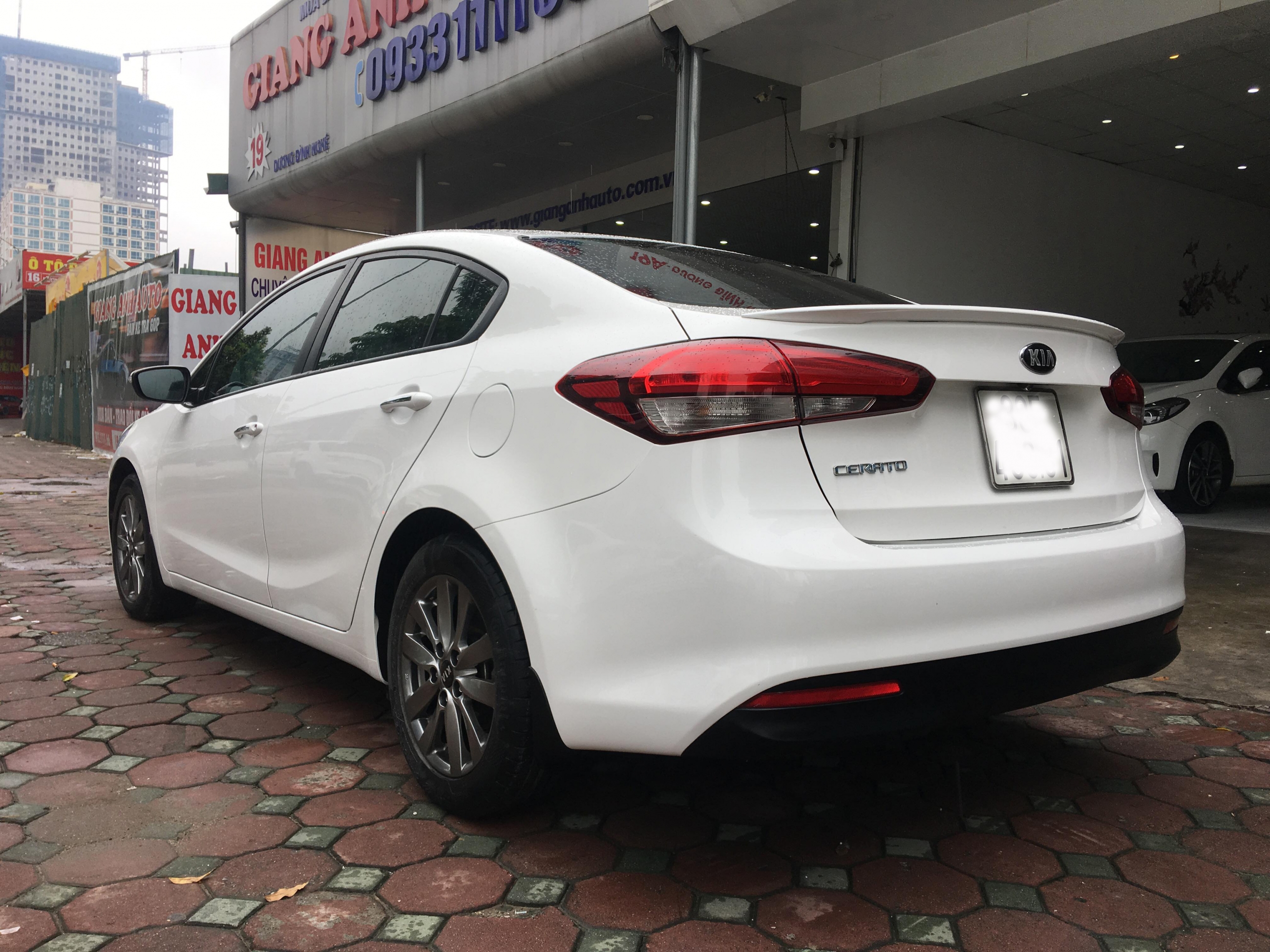 Kia Cerato 1.6MT 2017 - 4