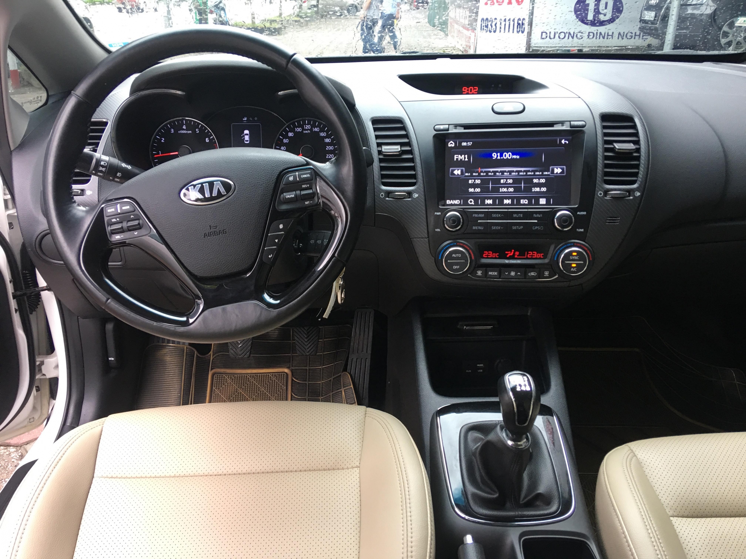 Kia Cerato 1.6MT 2017 - 5