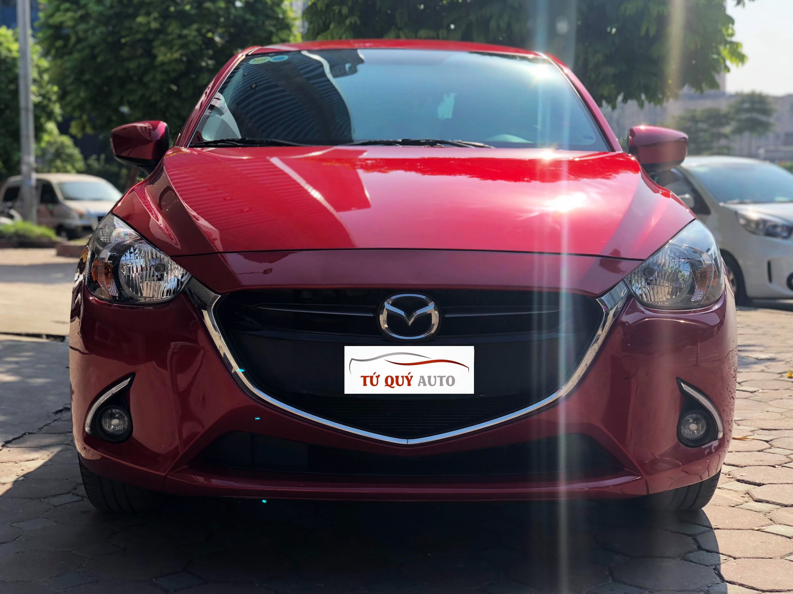 Xe Mazda 2 Sedan 1.5AT 2016 - Đỏ