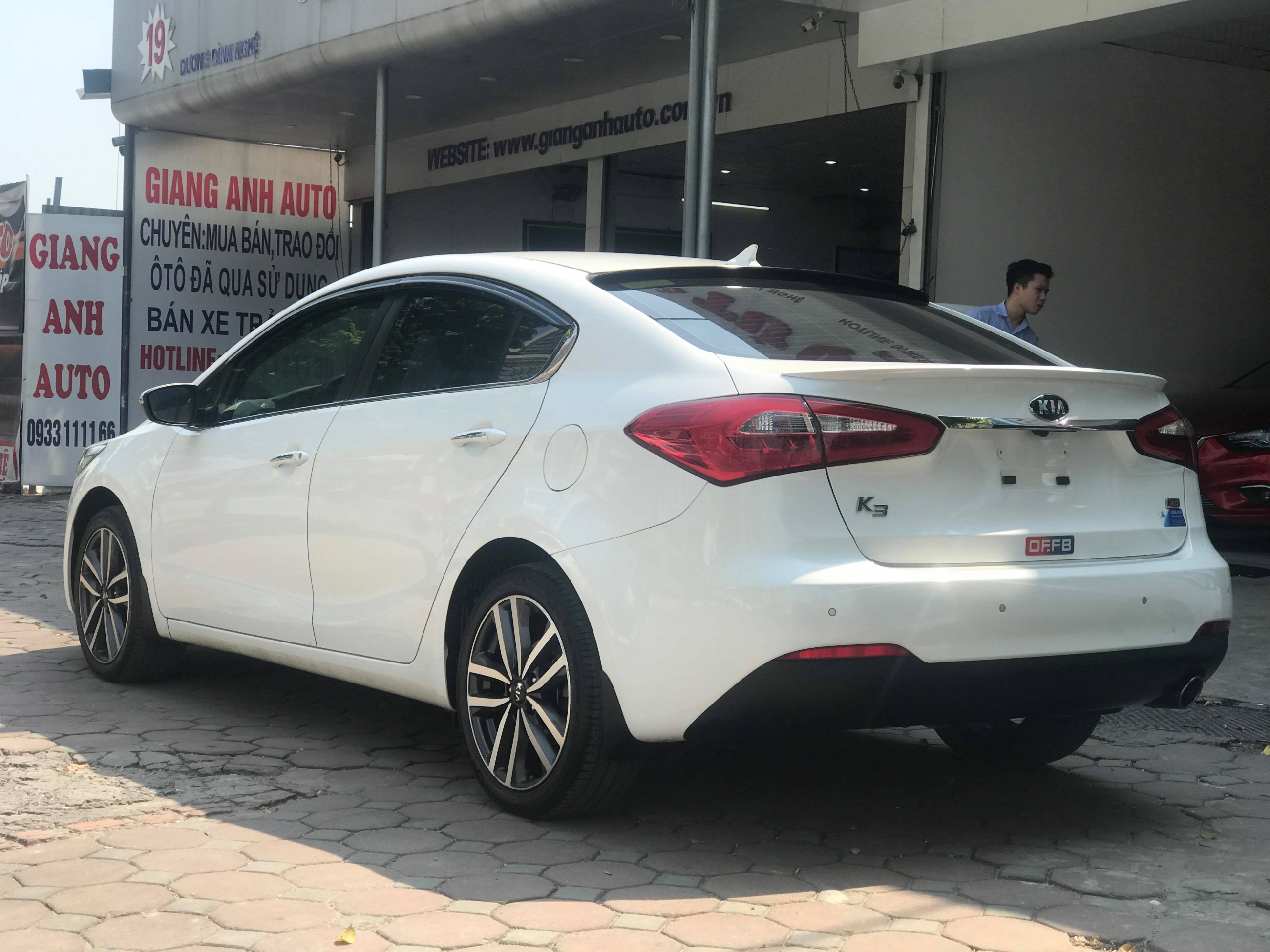 Kia K3 2.0AT 2015 - 5