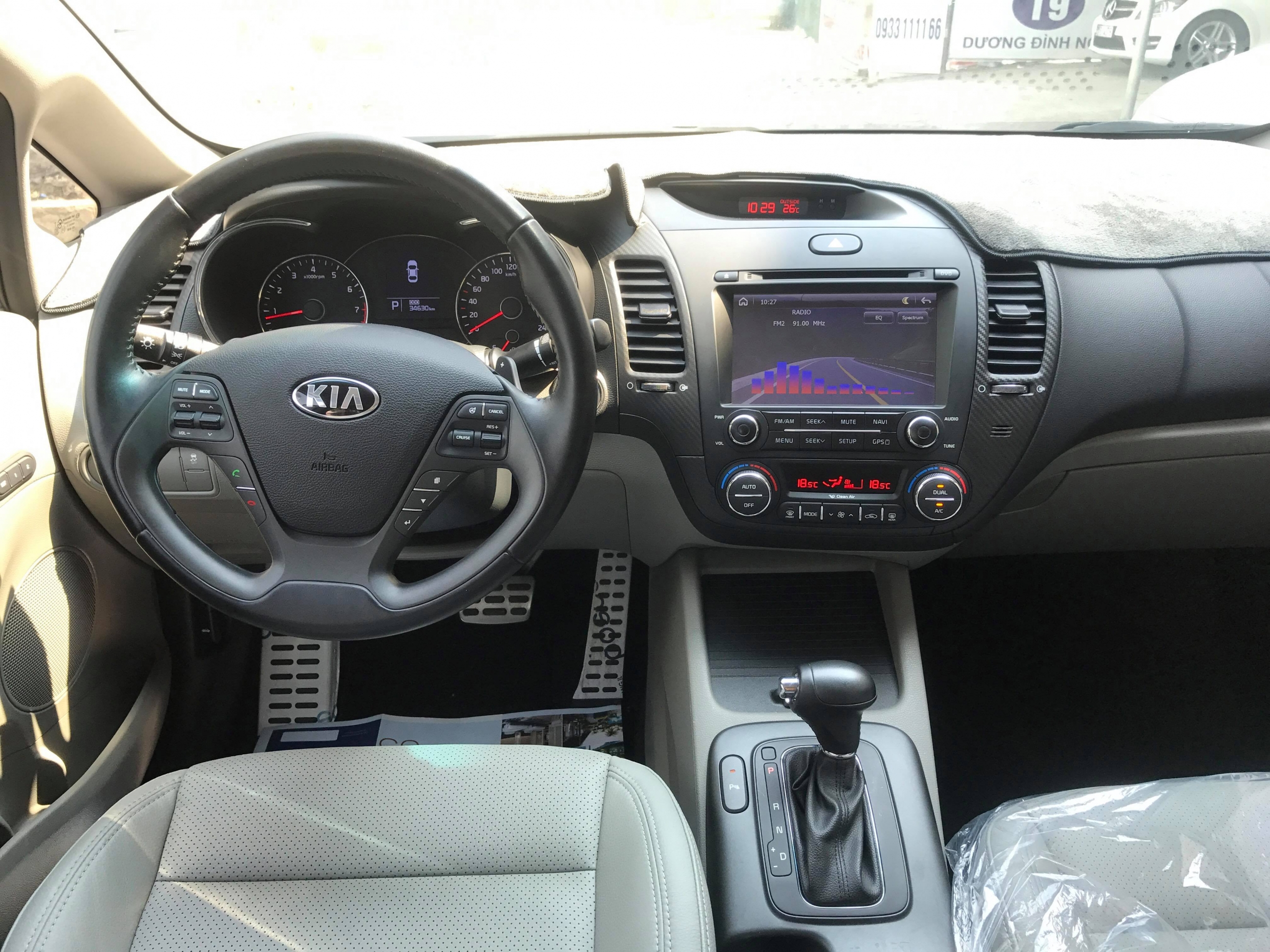 Kia K3 2.0AT 2015 - 6