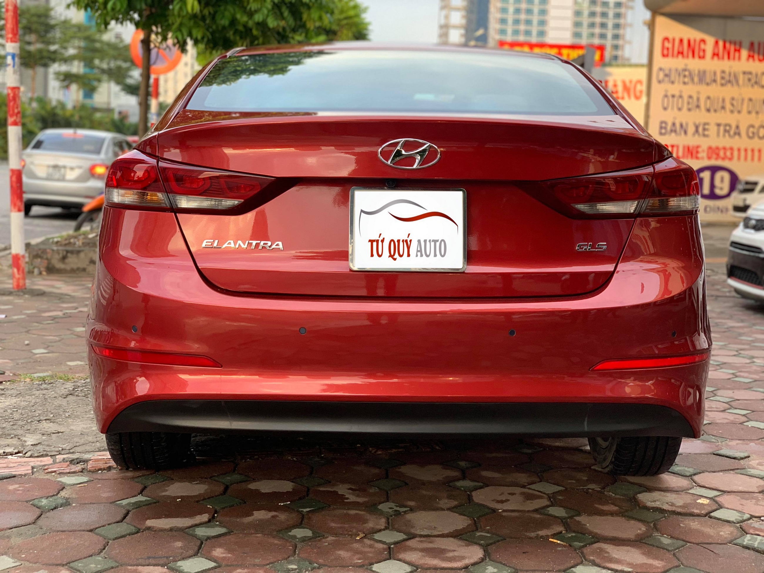 Hyundai Elantra 1.6AT 2016 - 2