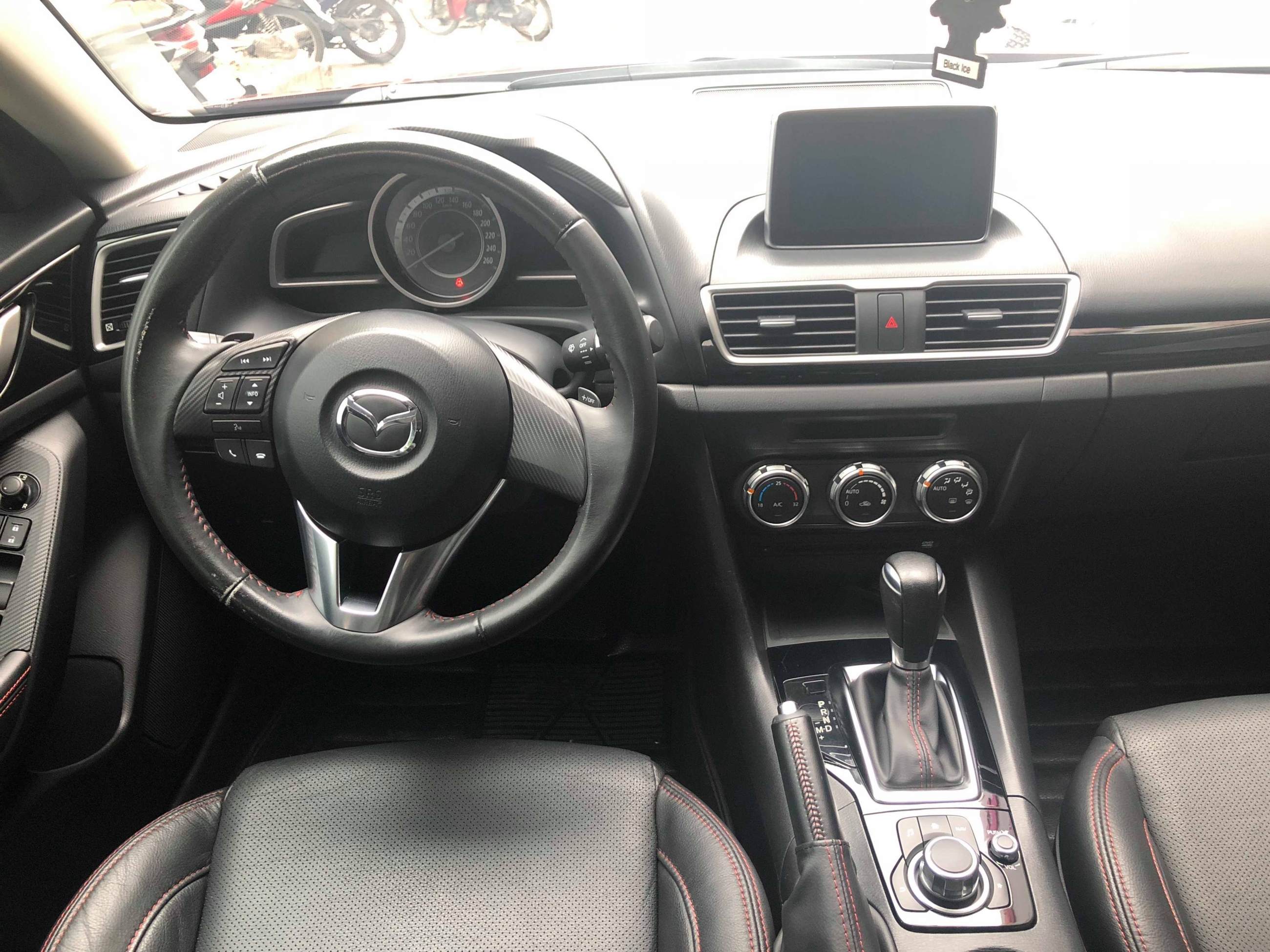 Mazda 3 Sedan 2017 - 6