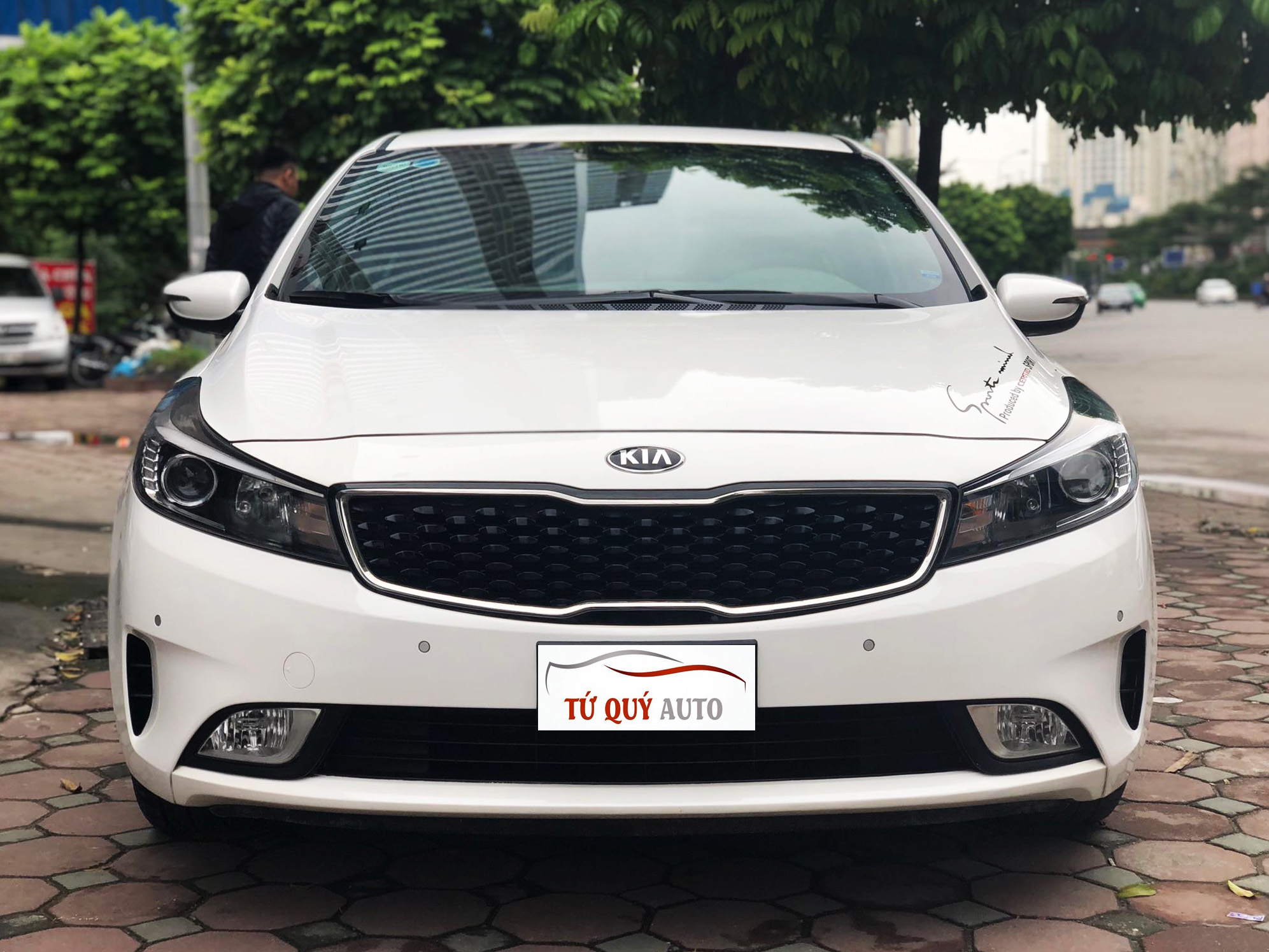 Xe Kia Cerato 1.6AT 2017 - Trắng