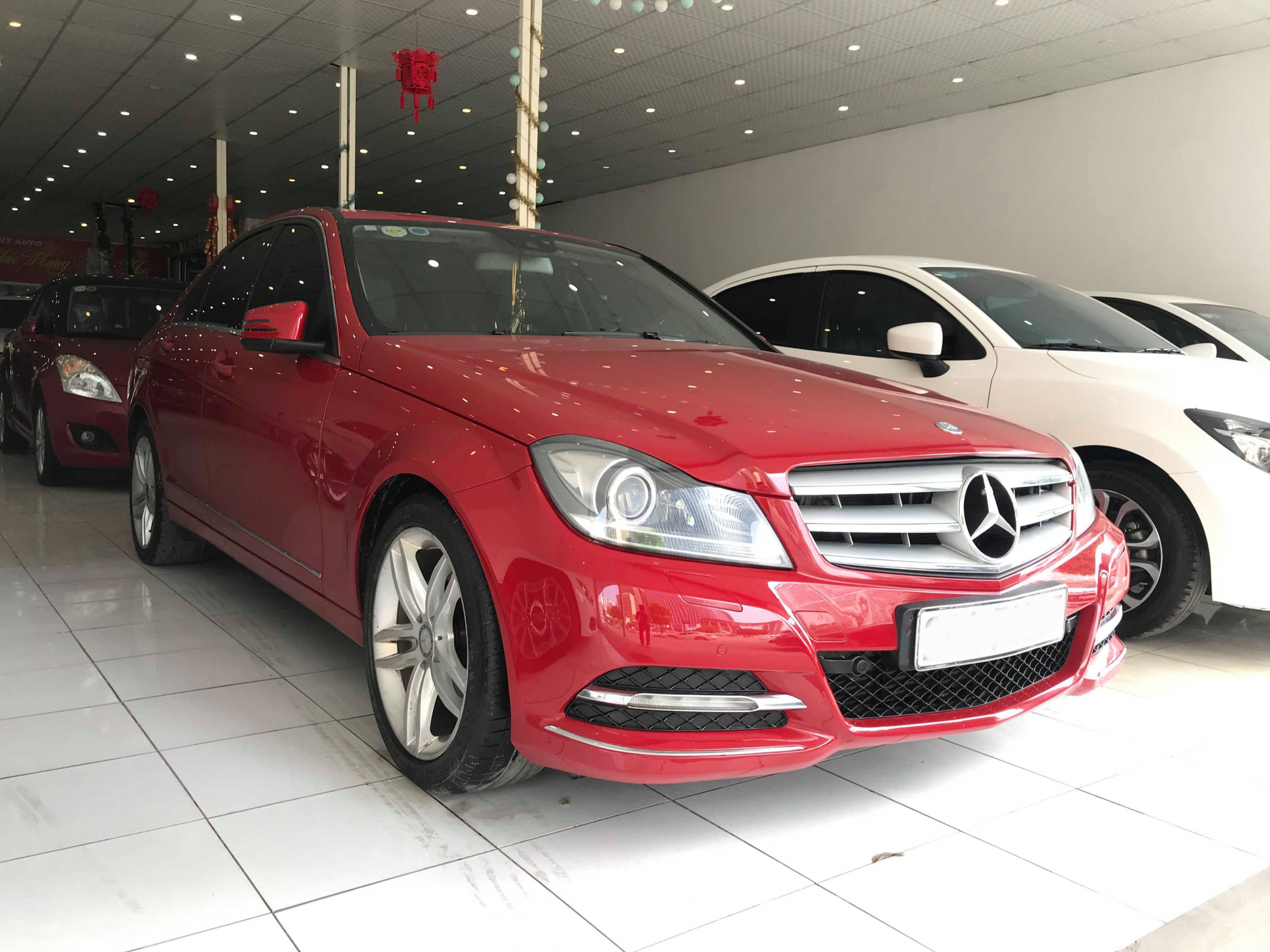 Mercedes C200 1.8AT 2012 - 3