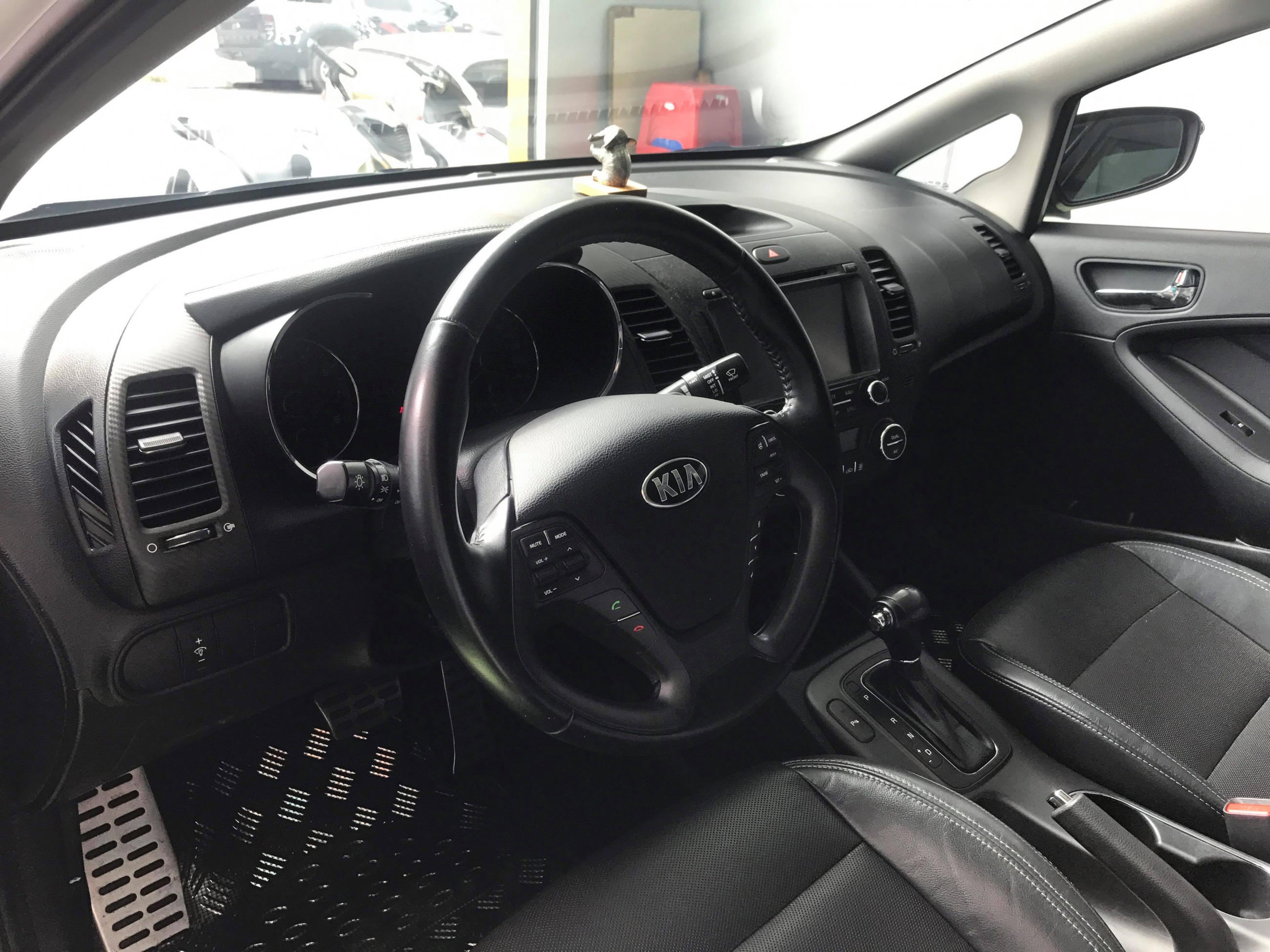 Kia K3 1.6AT 2013 - 6